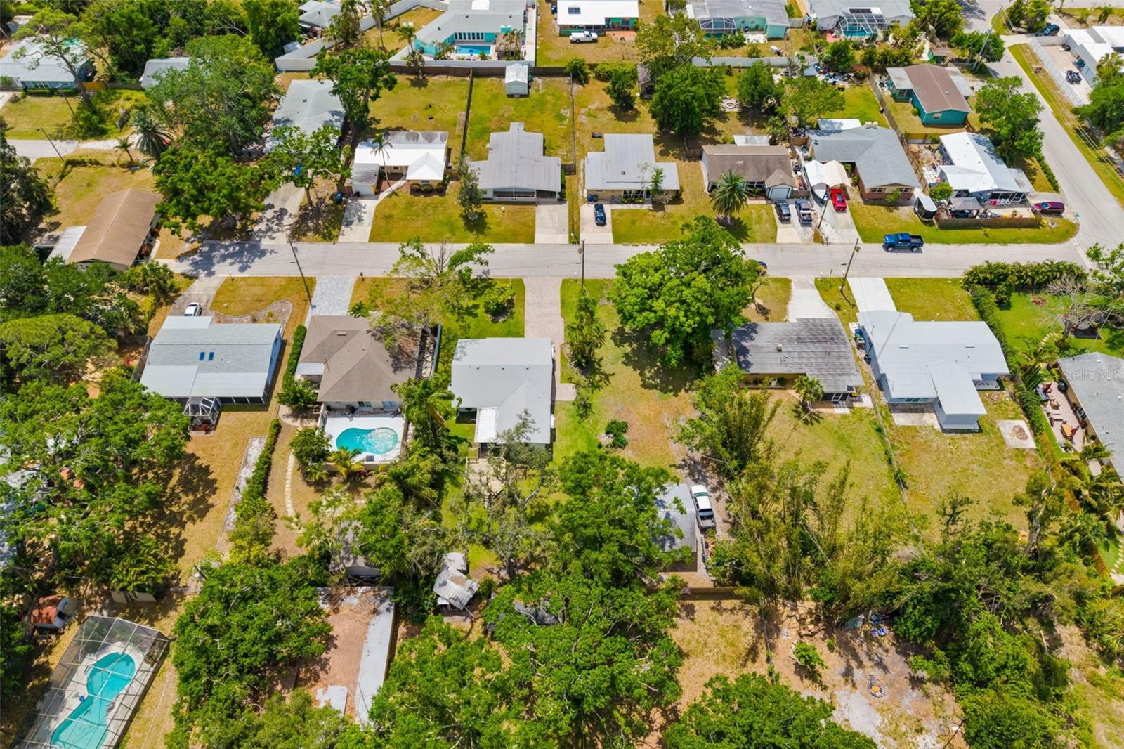 2225 ALICE RD, SARASOTA, FL, 34231