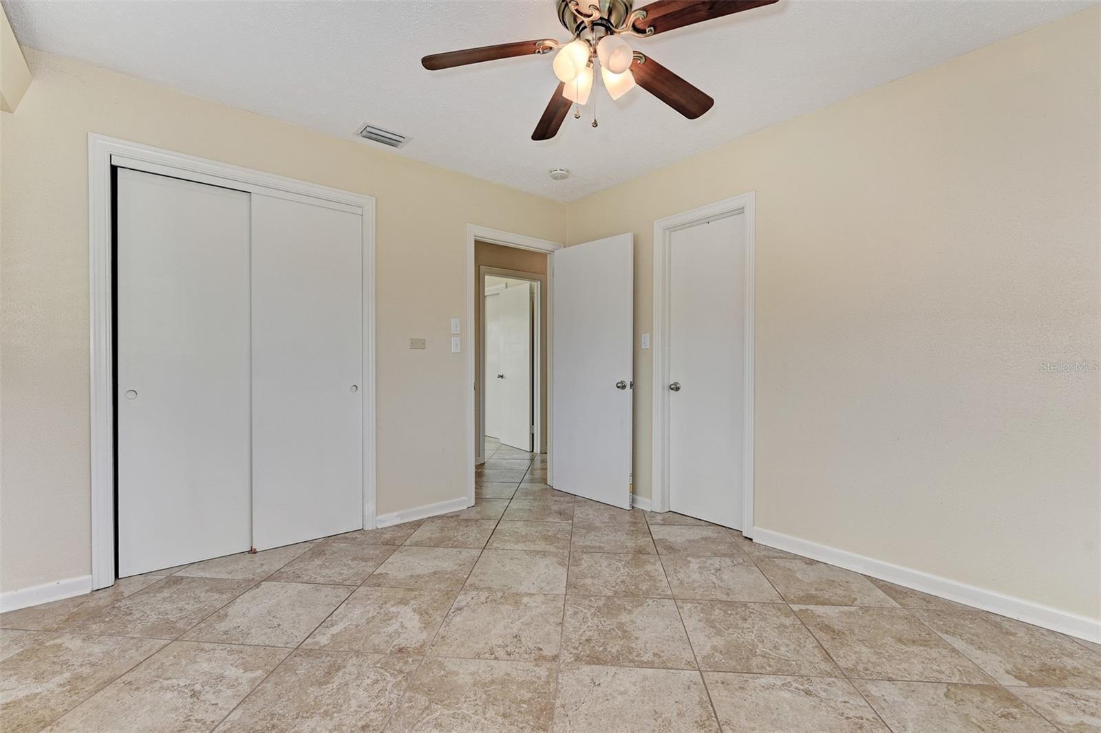 1225 DE NARVAEZ AVE, BRADENTON, FL, 34209