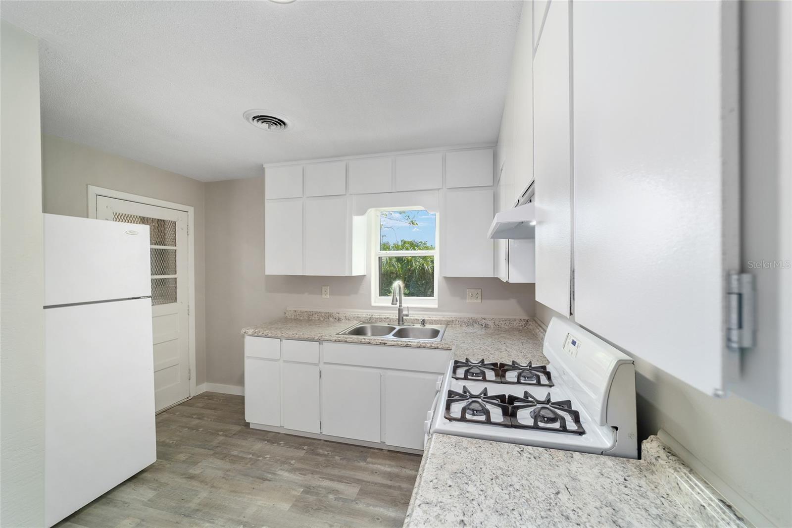 3028/3030 NE 7TH LN, OCALA, FL, 34470