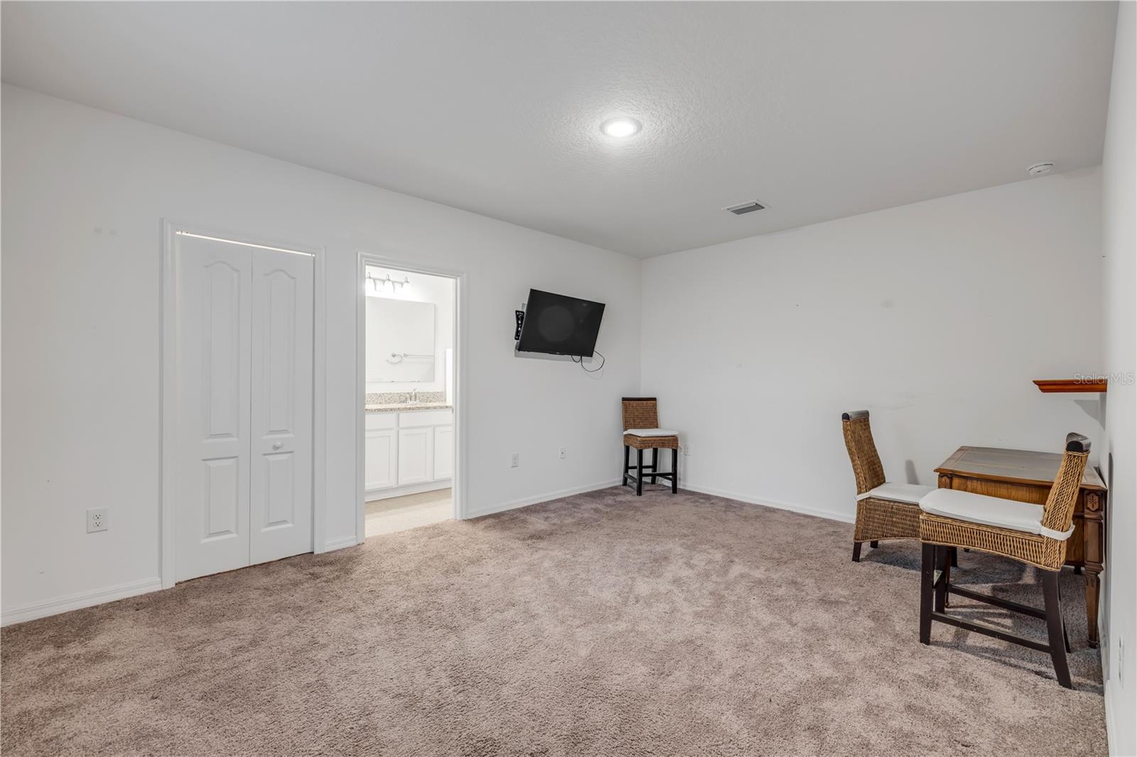 2921 INDIA PALM DR, EDGEWATER, FL, 32141