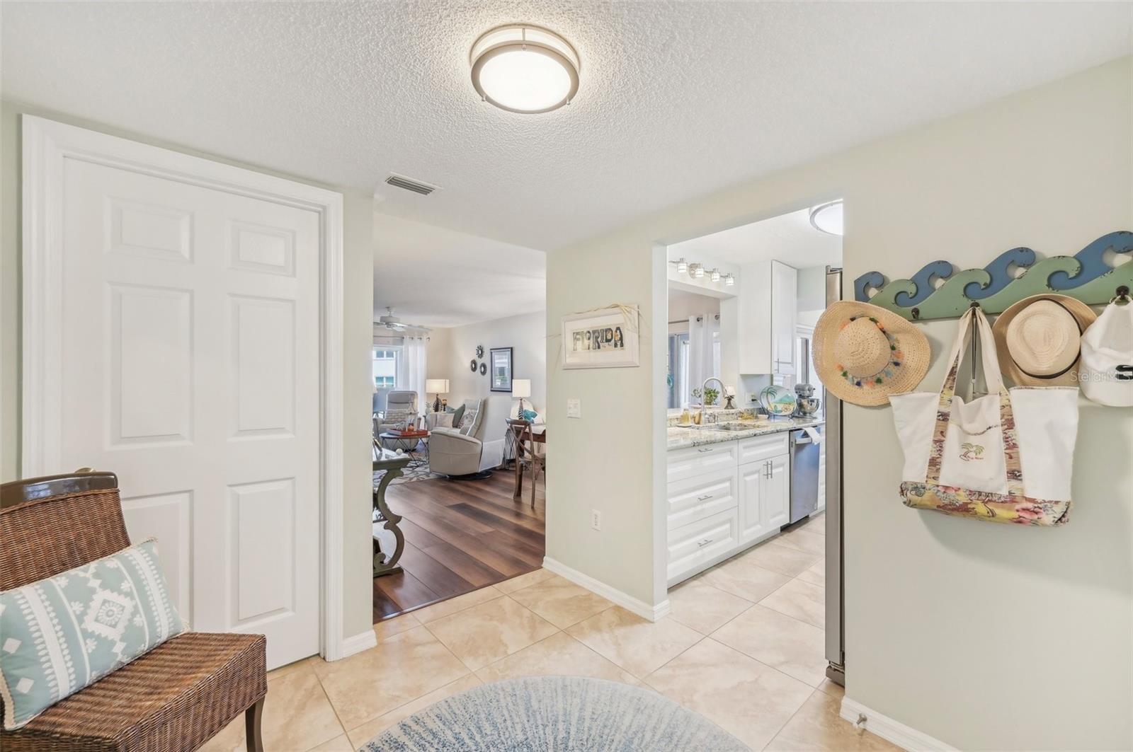 5647 SHEFFIELD GREENE CIR #29, SARASOTA, FL, 34235