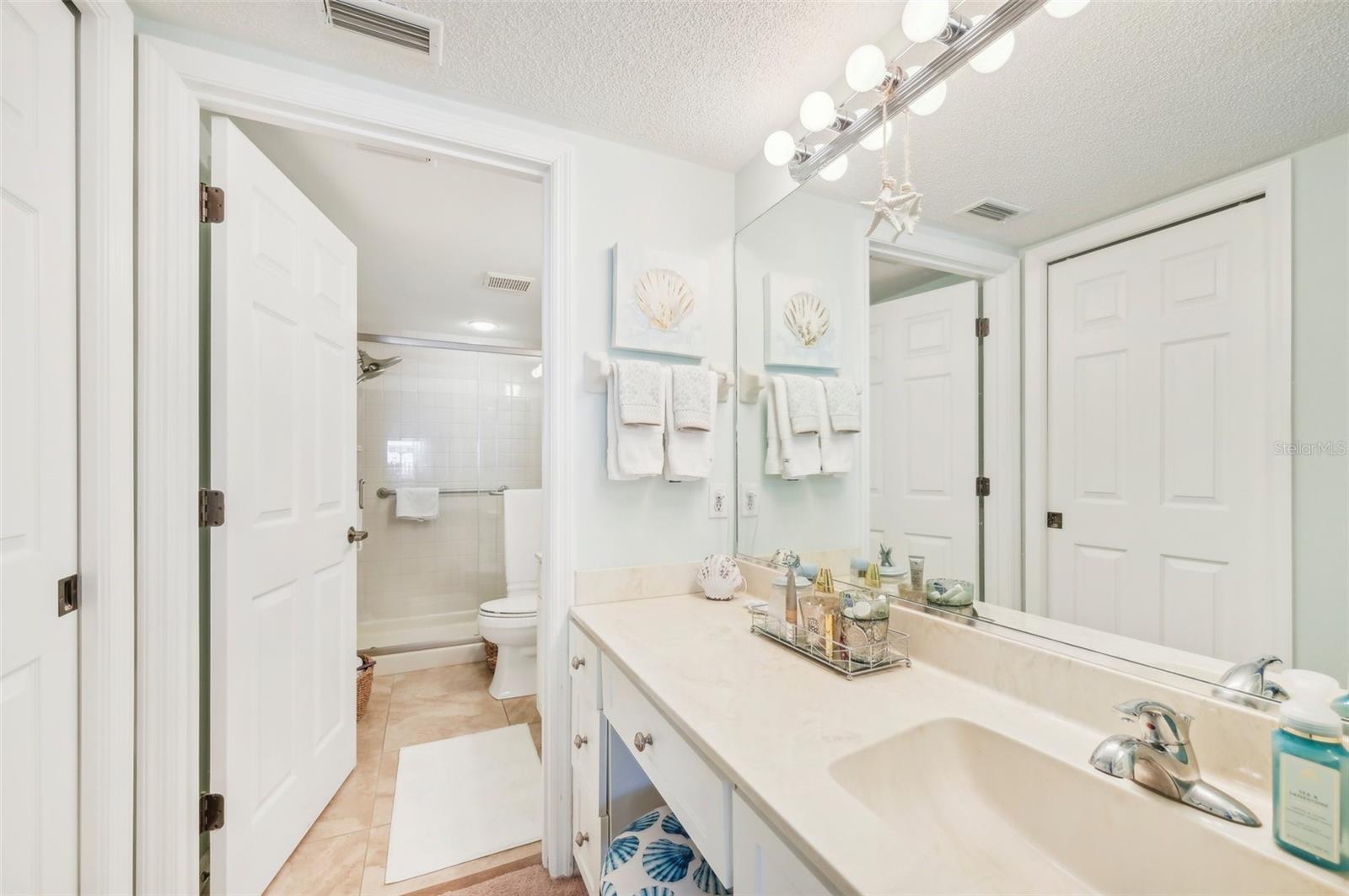 5647 SHEFFIELD GREENE CIR #29, SARASOTA, FL, 34235