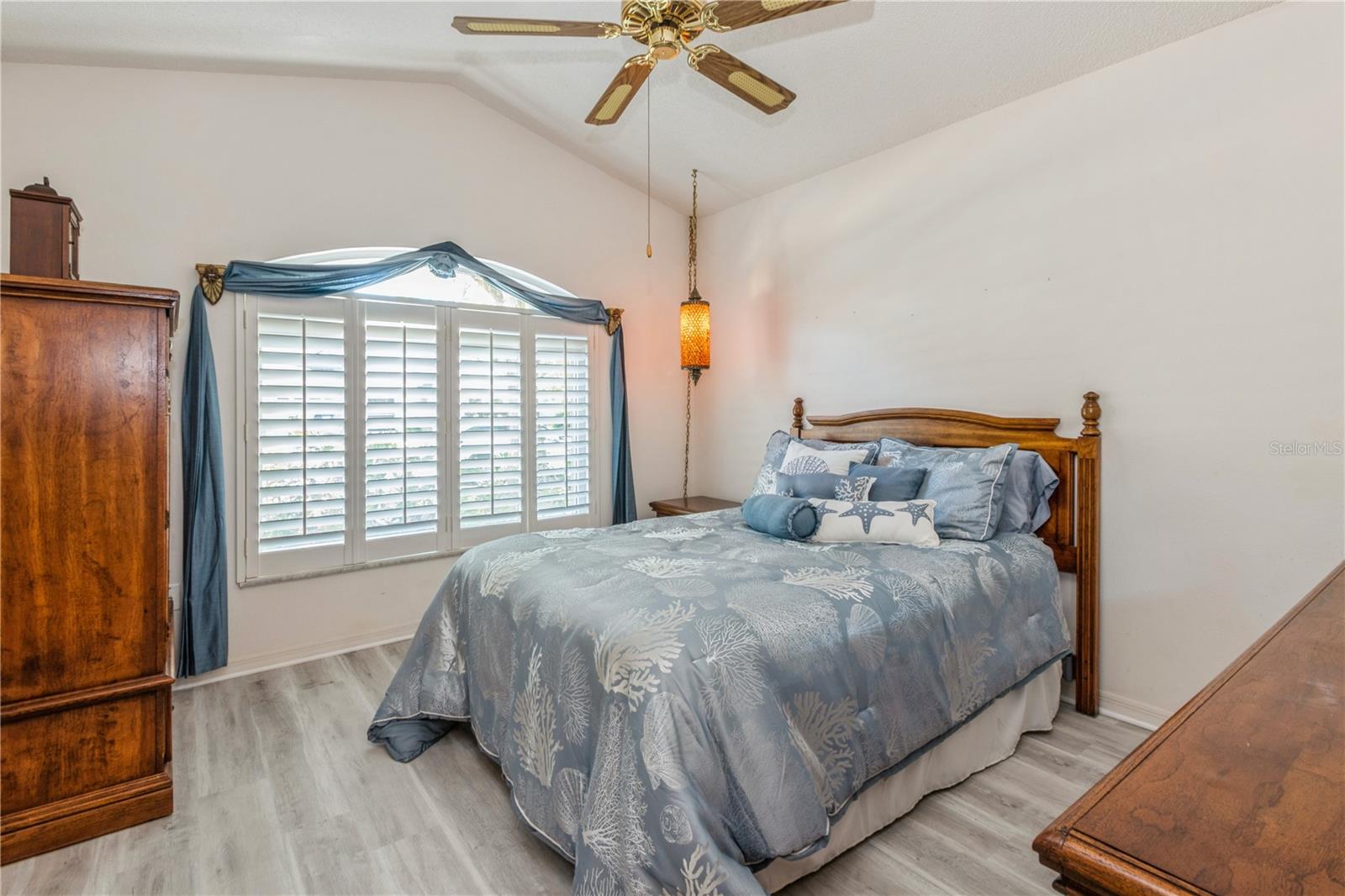 2137 SHERWOOD FOREST DR, ORANGE CITY, FL, 32763