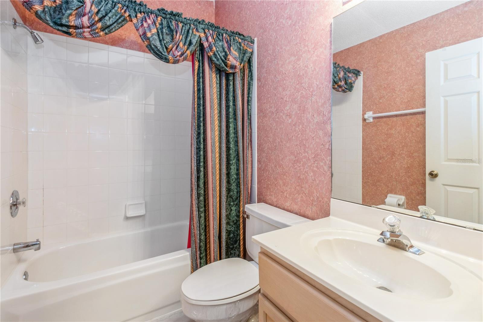 2137 SHERWOOD FOREST DR, ORANGE CITY, FL, 32763