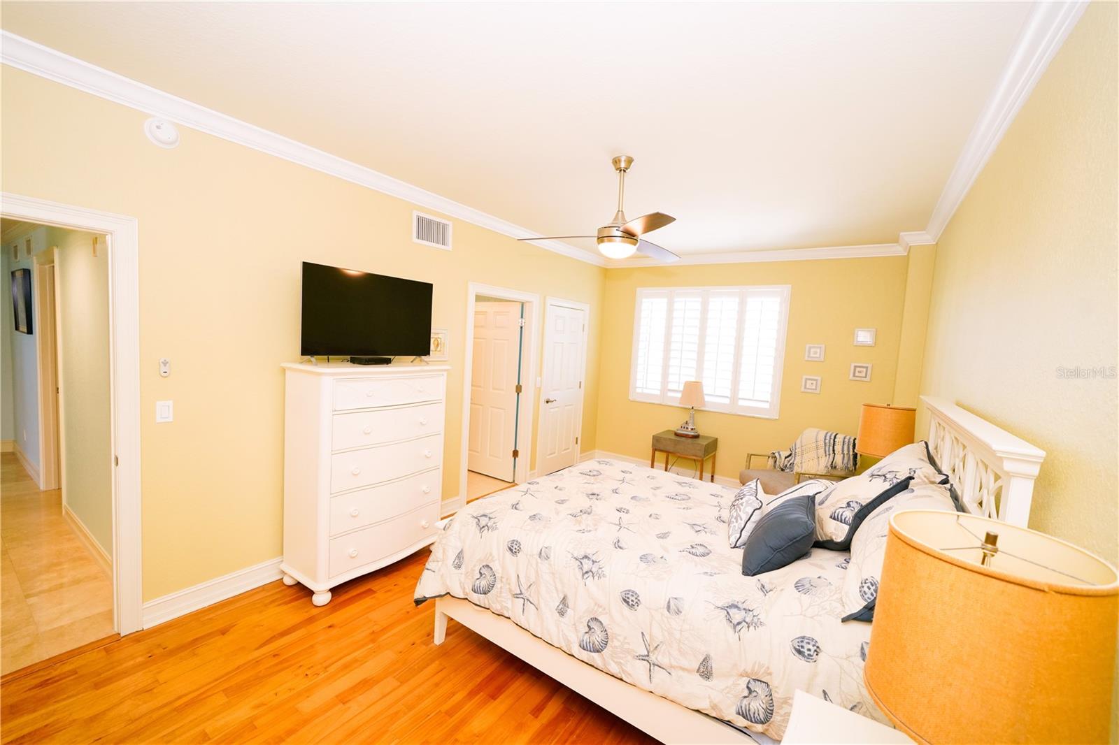 1860 N FORT HARRISON AVE #301, CLEARWATER, FL, 33755