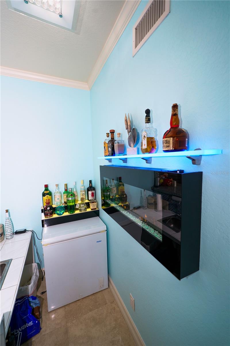 1860 N FORT HARRISON AVE #301, CLEARWATER, FL, 33755