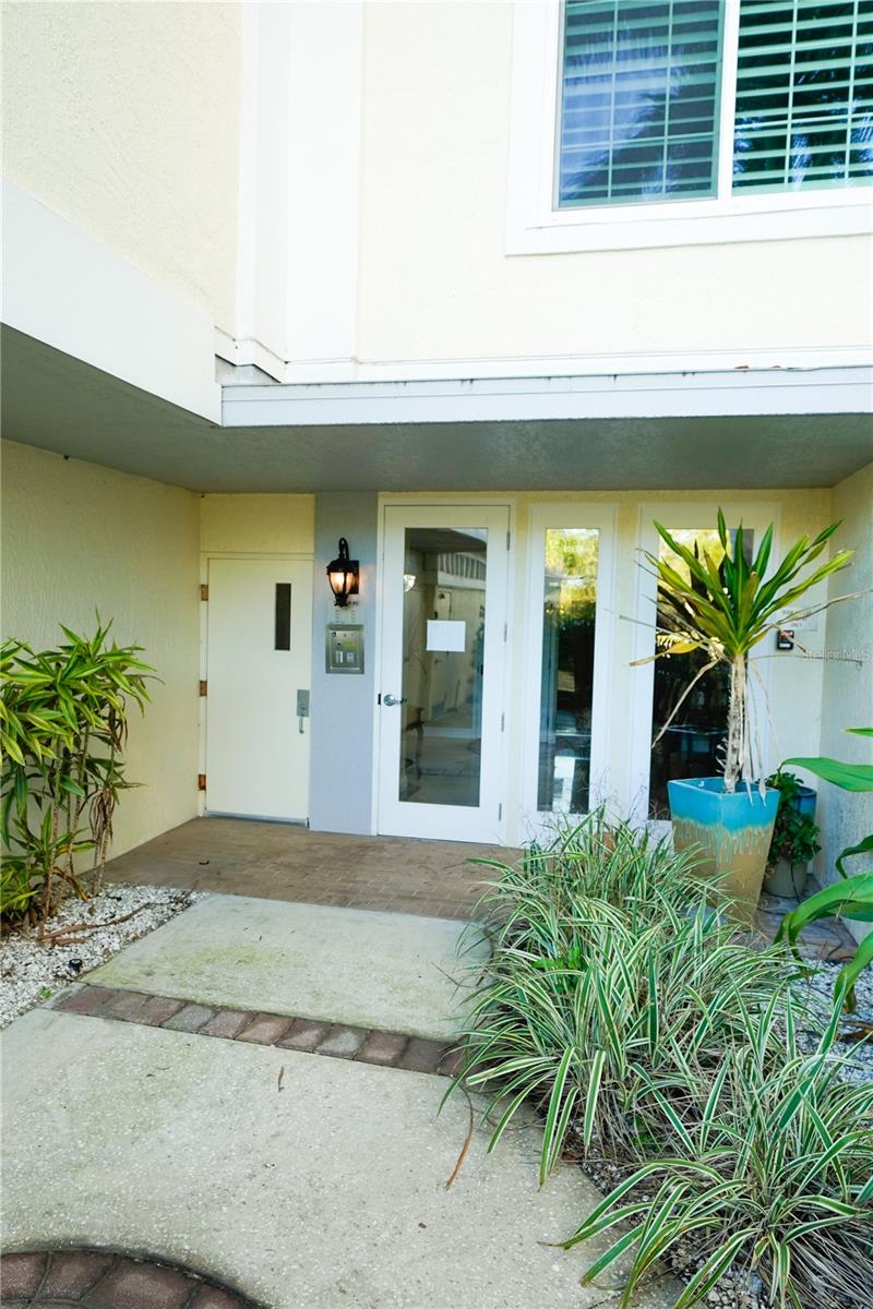1860 N FORT HARRISON AVE #301, CLEARWATER, FL, 33755