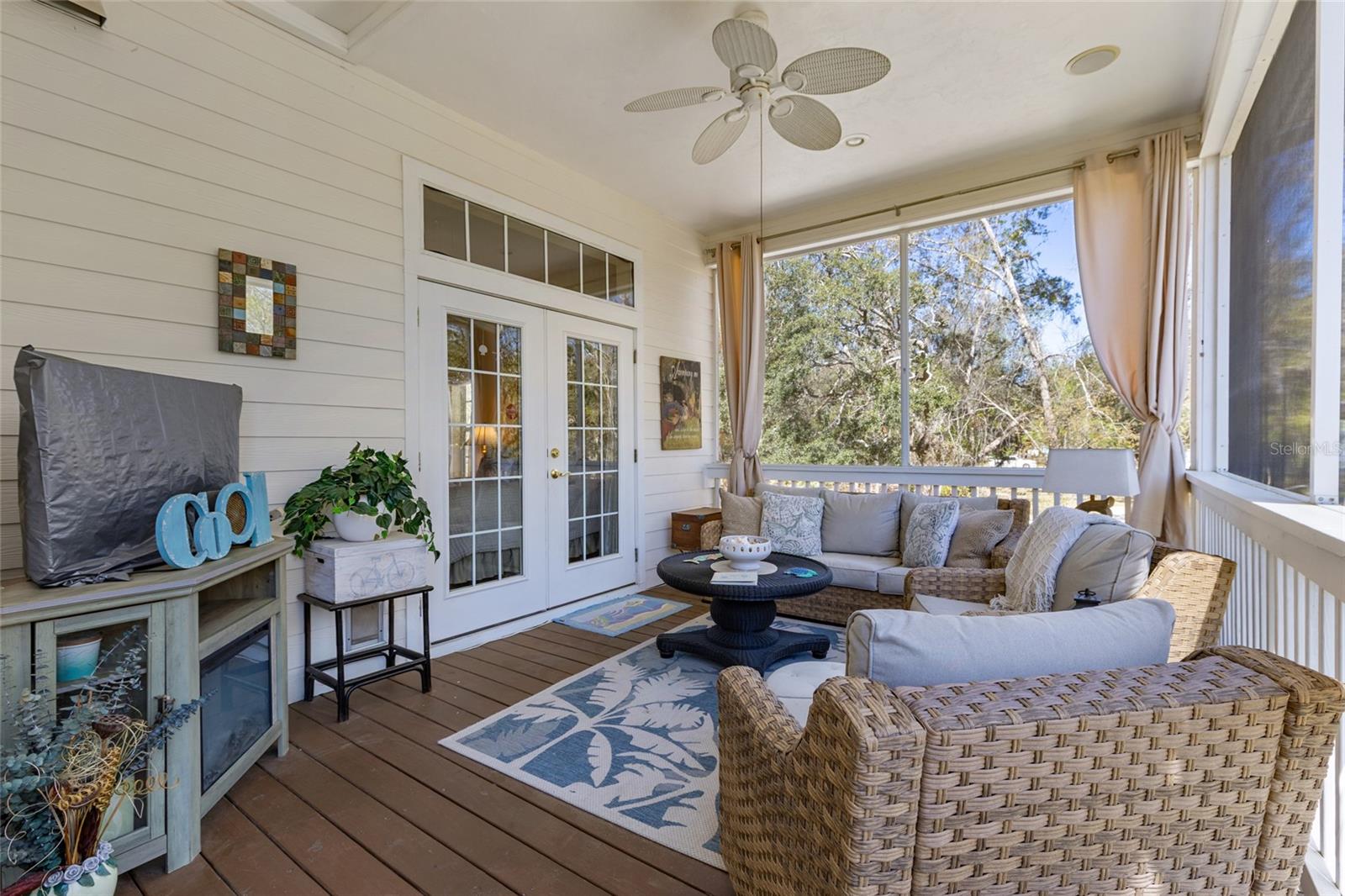 8299 RIVERVIEW RD, FANNING SPRINGS, FL, 32693