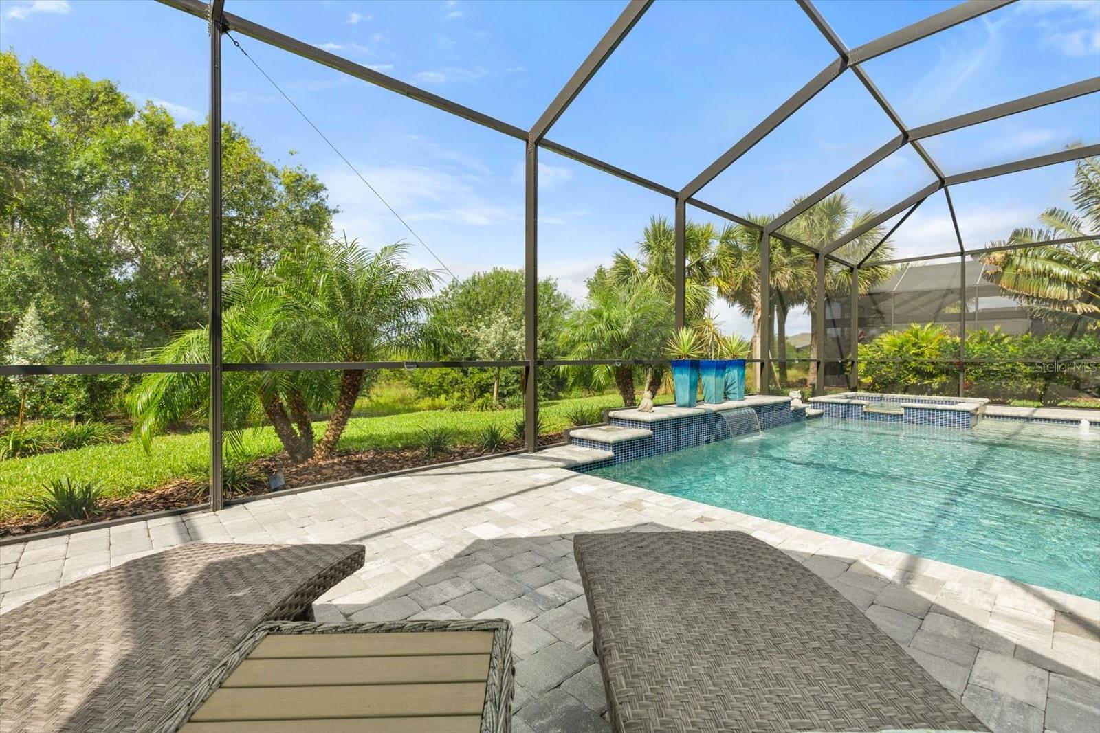 8281 GRANDE SHORES DR, SARASOTA, FL, 34240