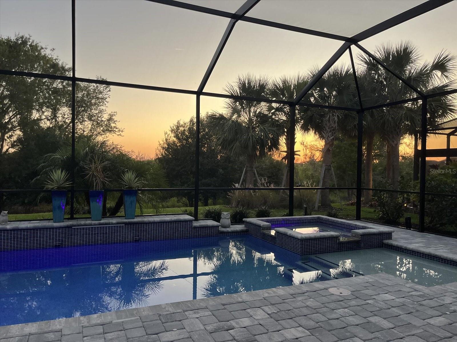 8281 GRANDE SHORES DR, SARASOTA, FL, 34240