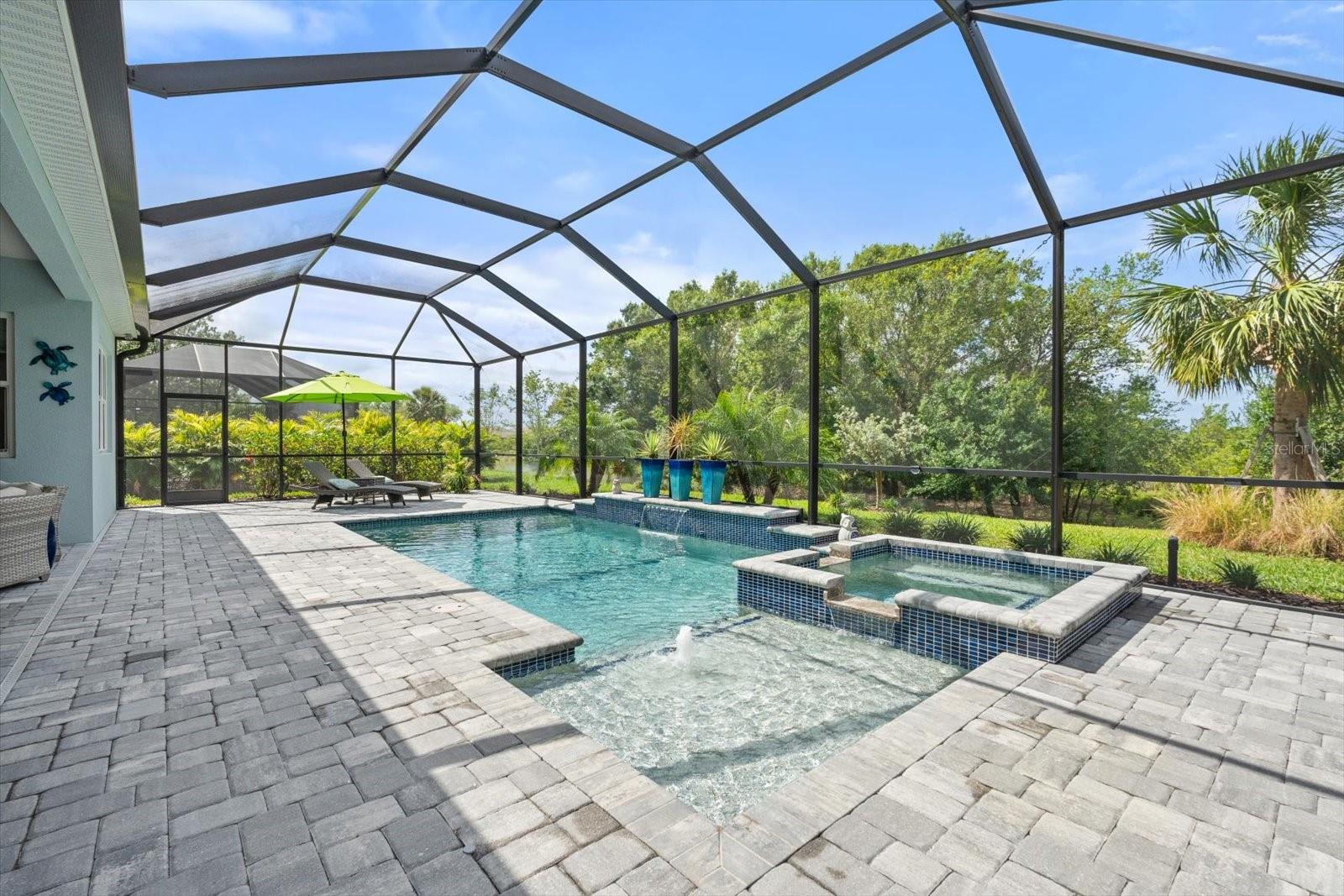 8281 GRANDE SHORES DR, SARASOTA, FL, 34240