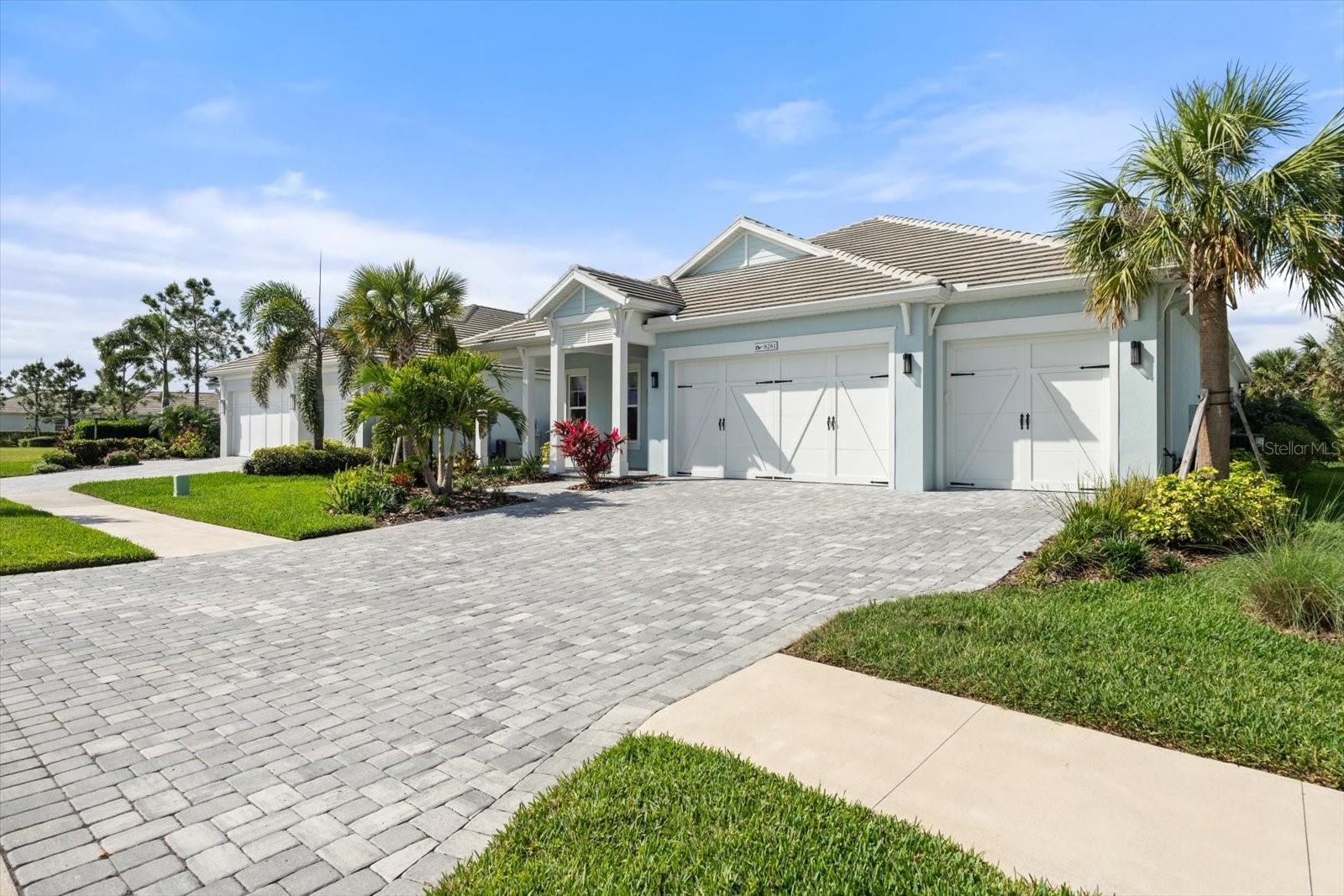 8281 GRANDE SHORES DR, SARASOTA, FL, 34240