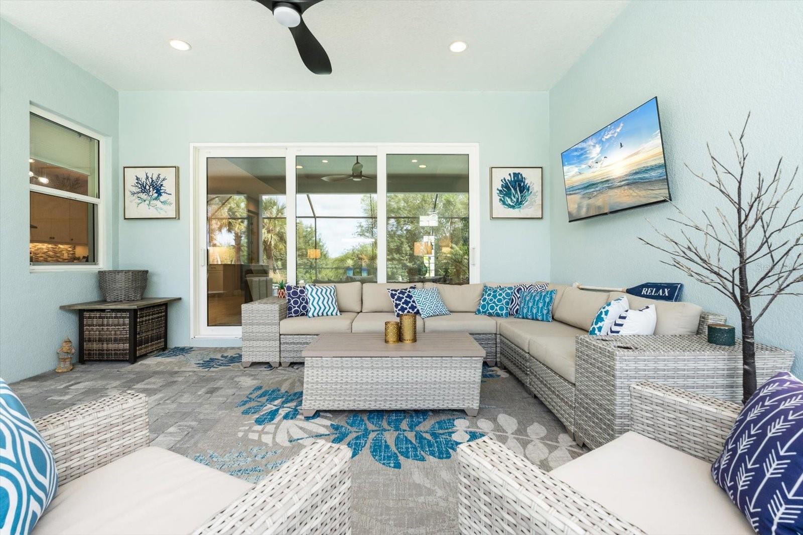 8281 GRANDE SHORES DR, SARASOTA, FL, 34240