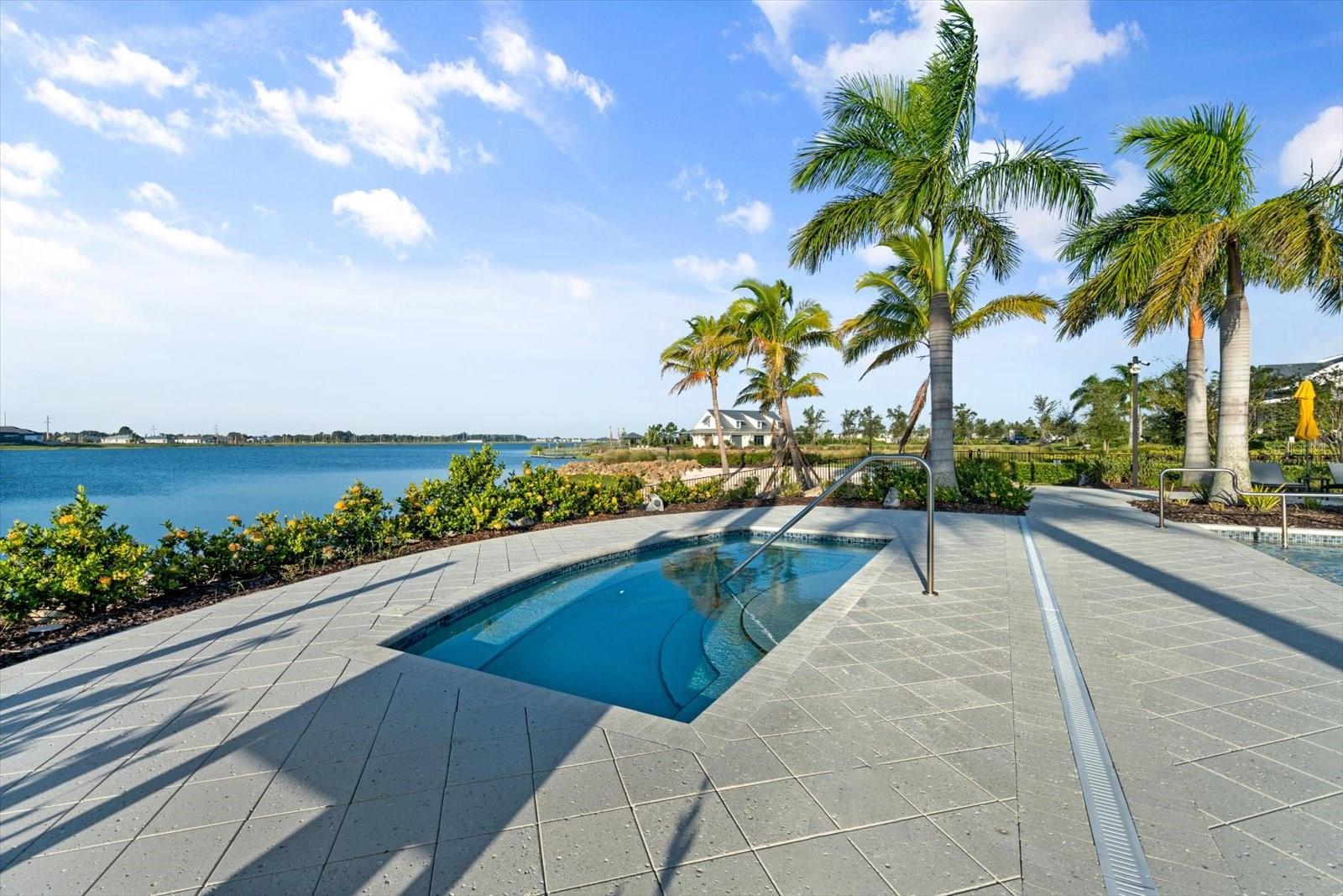 8281 GRANDE SHORES DR, SARASOTA, FL, 34240