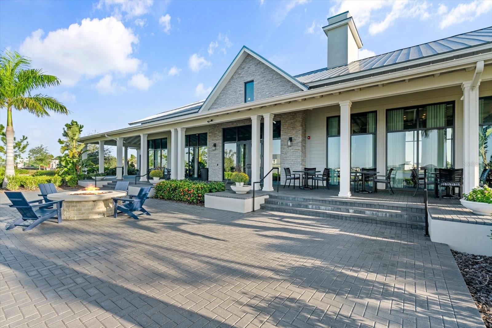 8281 GRANDE SHORES DR, SARASOTA, FL, 34240