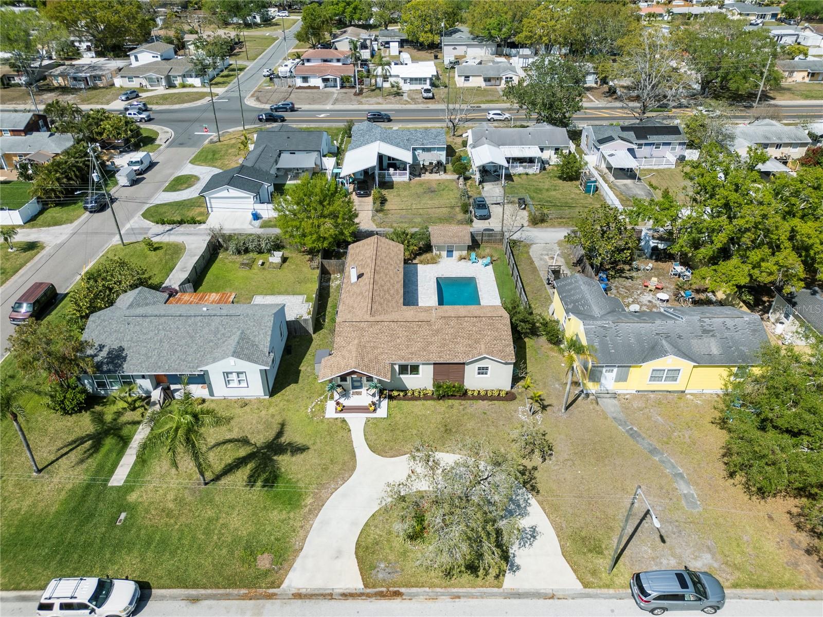 715 39TH AVE NE, ST PETERSBURG, FL, 33703