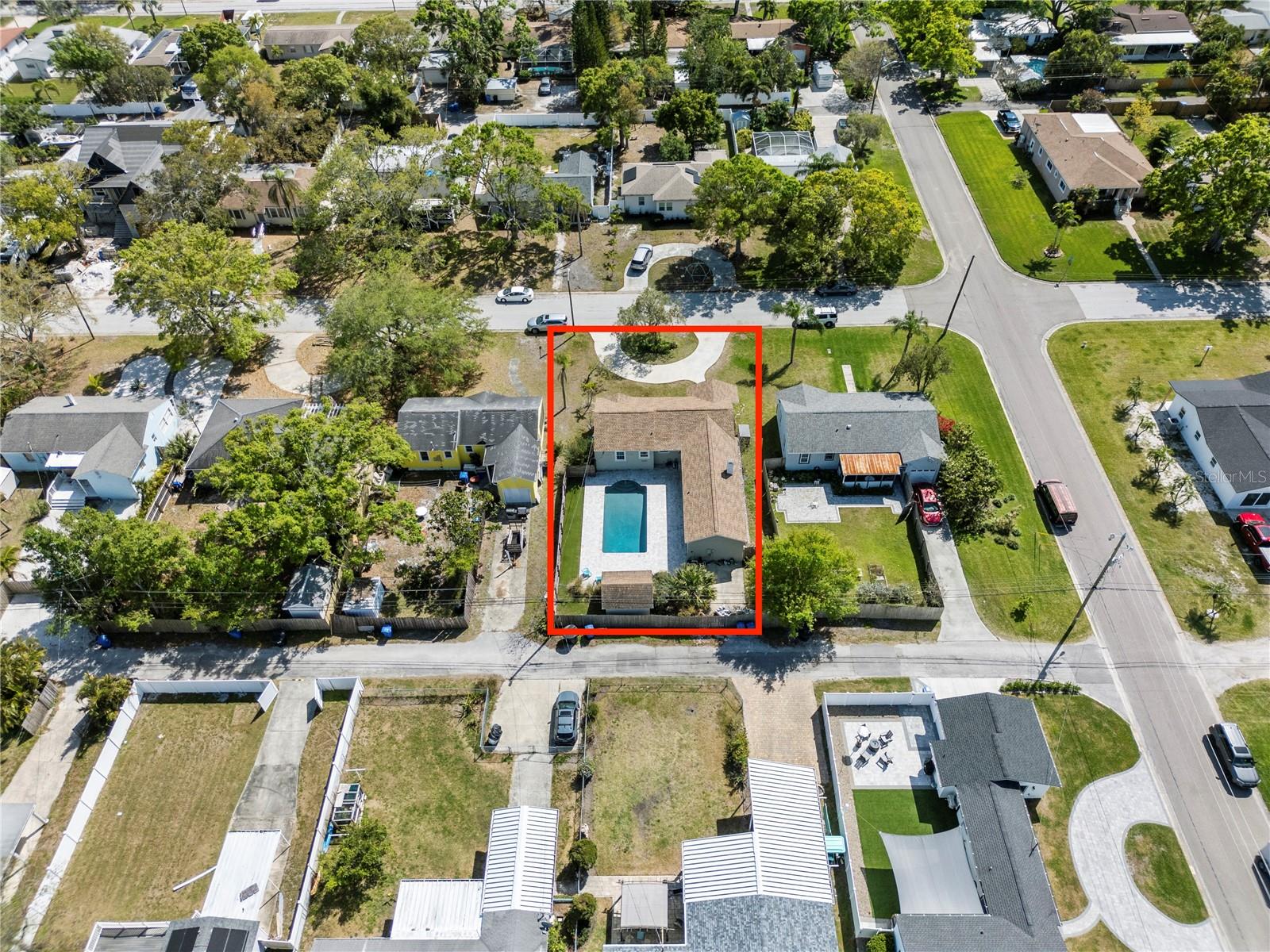715 39TH AVE NE, ST PETERSBURG, FL, 33703