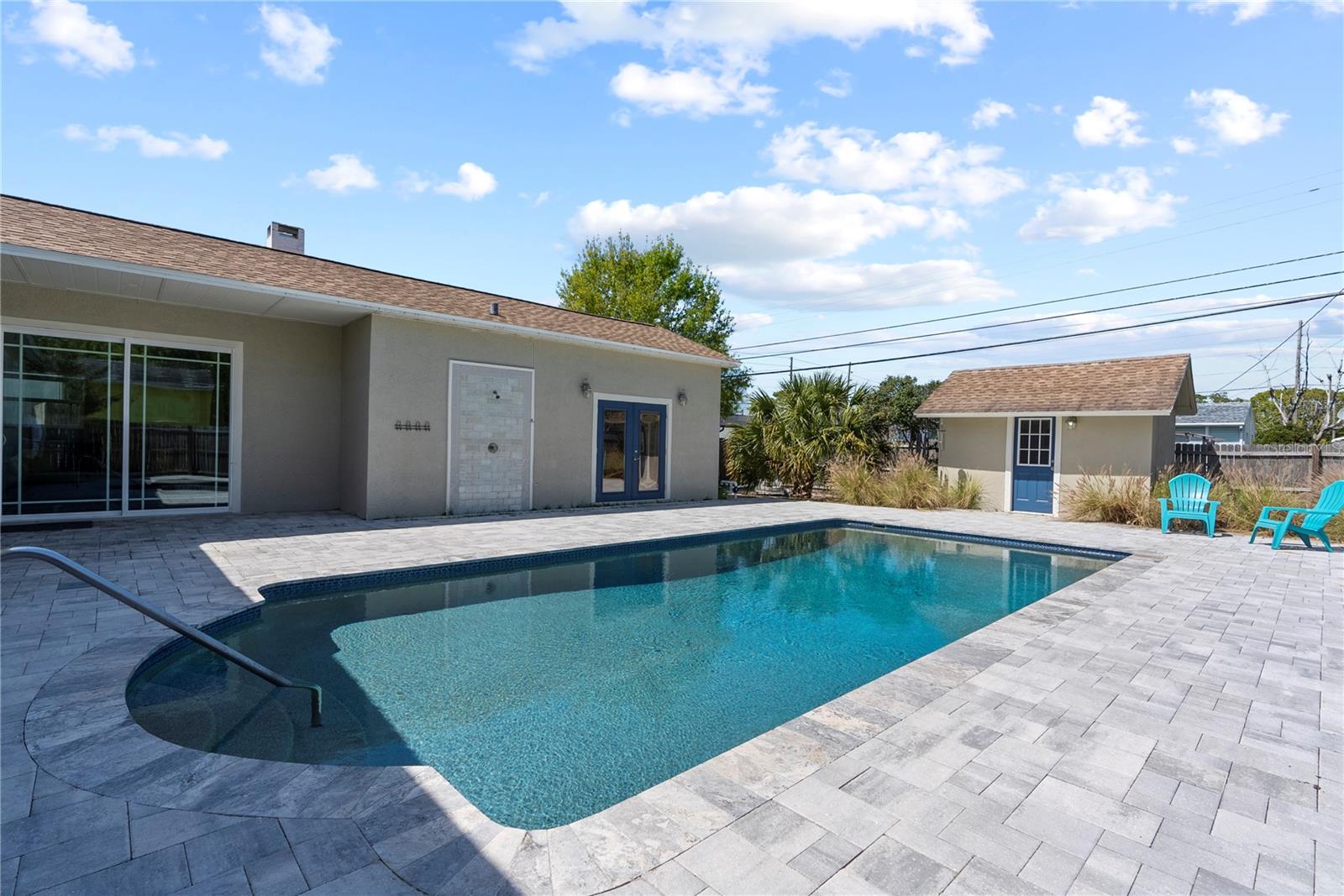715 39TH AVE NE, ST PETERSBURG, FL, 33703