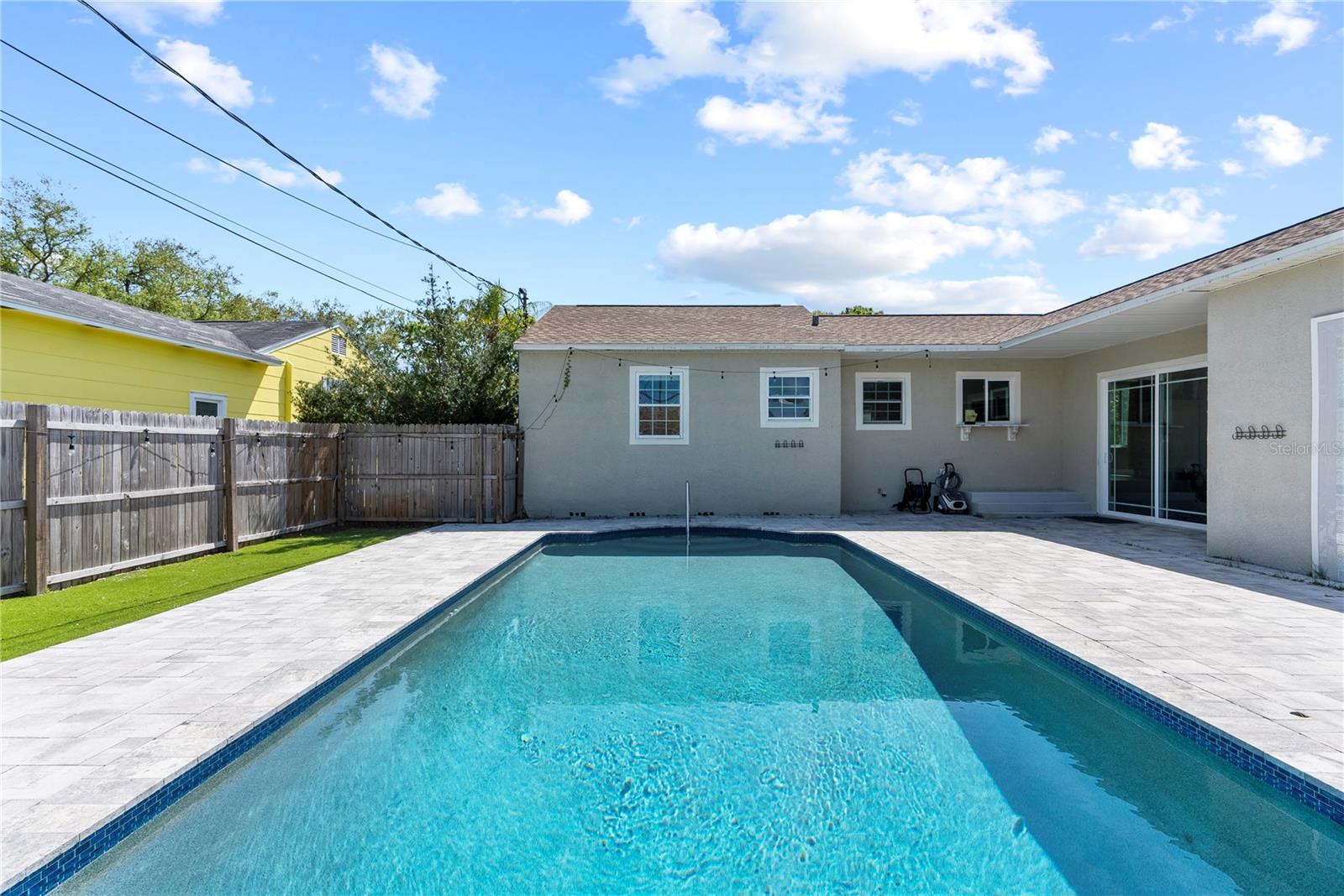 715 39TH AVE NE, ST PETERSBURG, FL, 33703