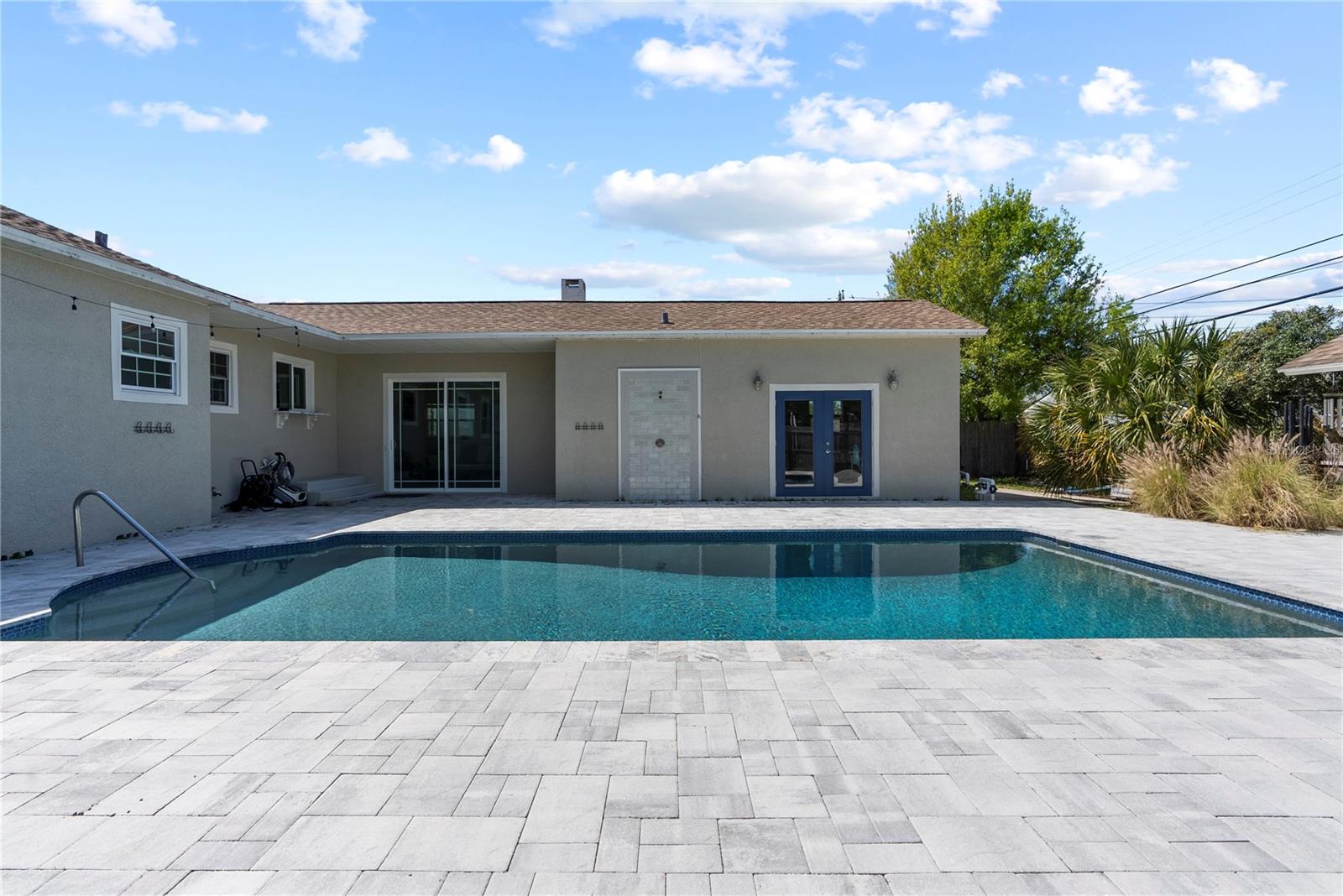 715 39TH AVE NE, ST PETERSBURG, FL, 33703
