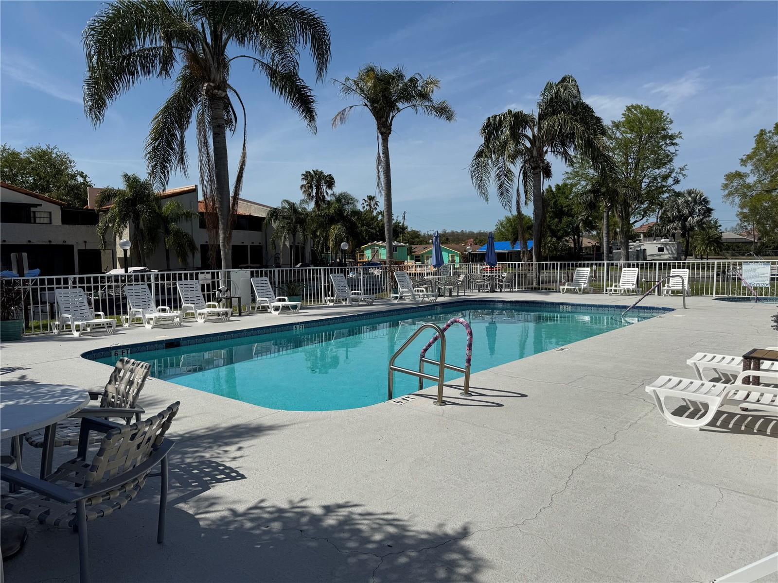 2571 CYPRUS DR #1-102, PALM HARBOR, FL, 34684
