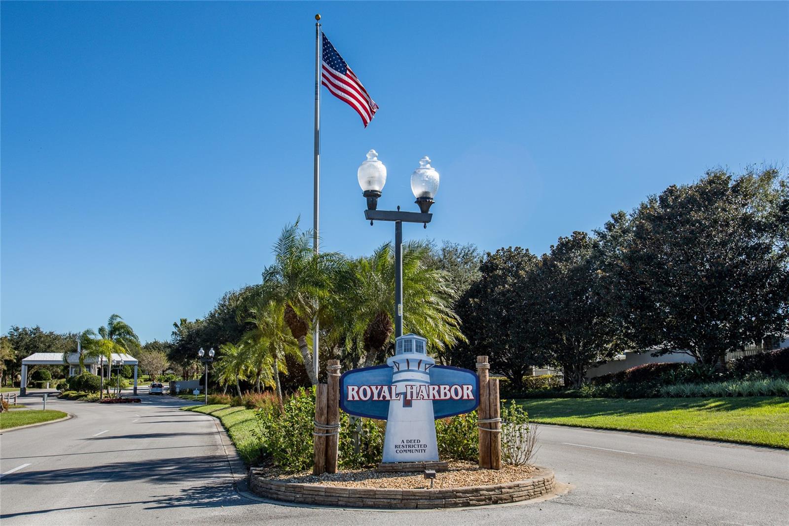 5441 SEA LEOPARD ST, TAVARES, FL, 32778
