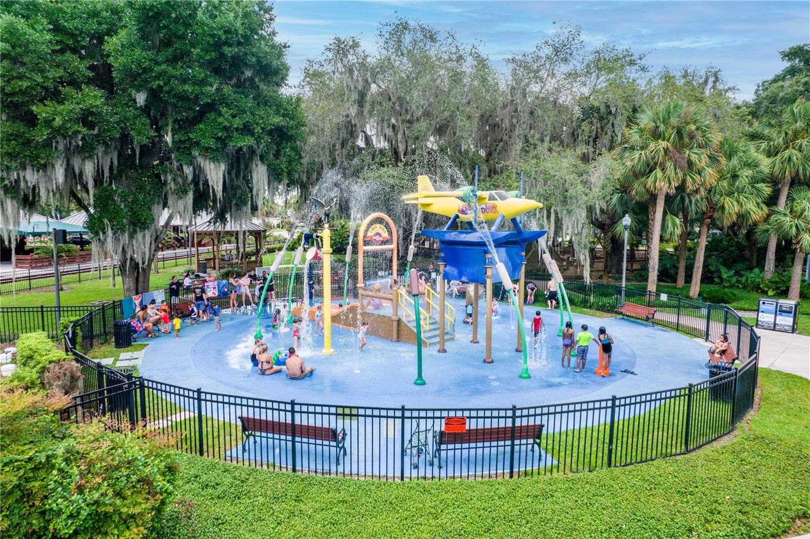 5441 SEA LEOPARD ST, TAVARES, FL, 32778