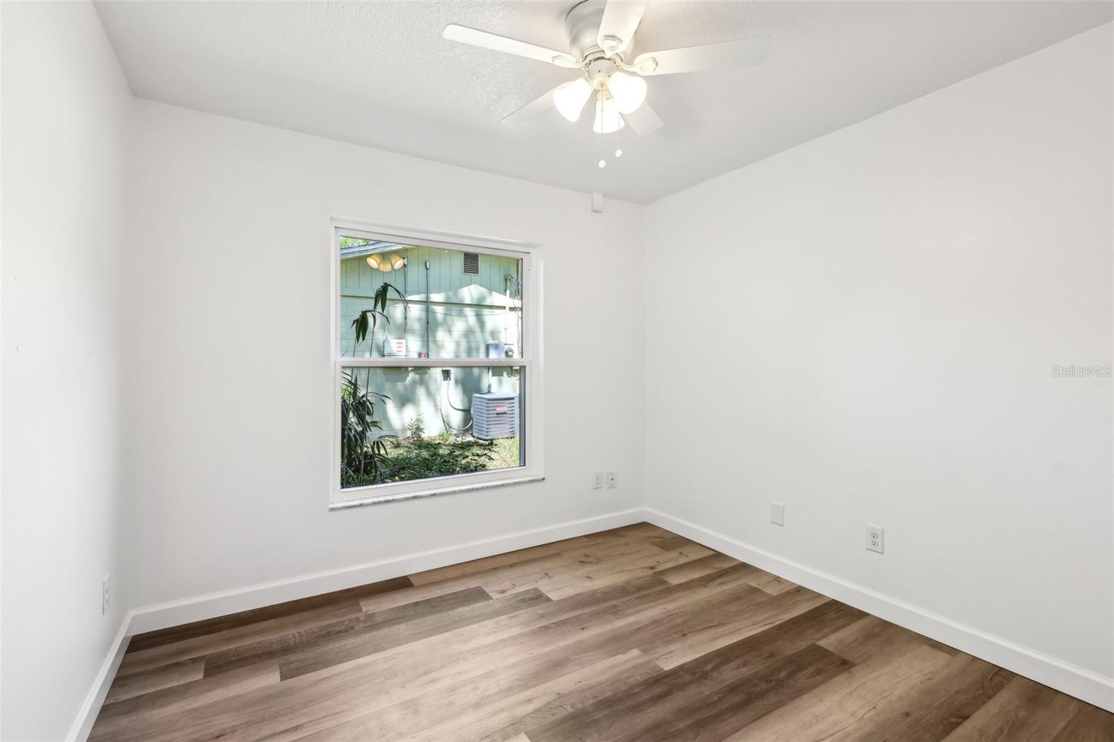 670 S BLUE LAKE AVE, DELAND, FL, 32724
