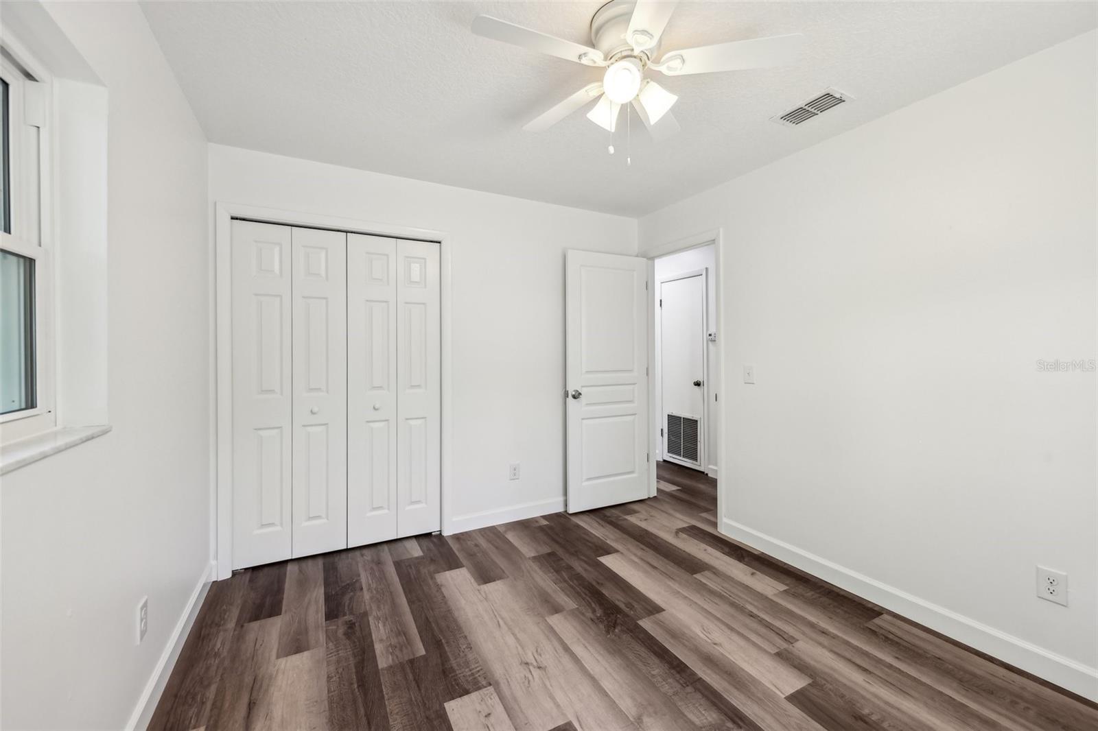 670 S BLUE LAKE AVE, DELAND, FL, 32724