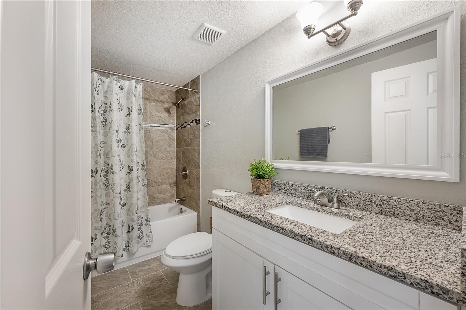 301 WOOTEN RD, LUTZ, FL, 33548