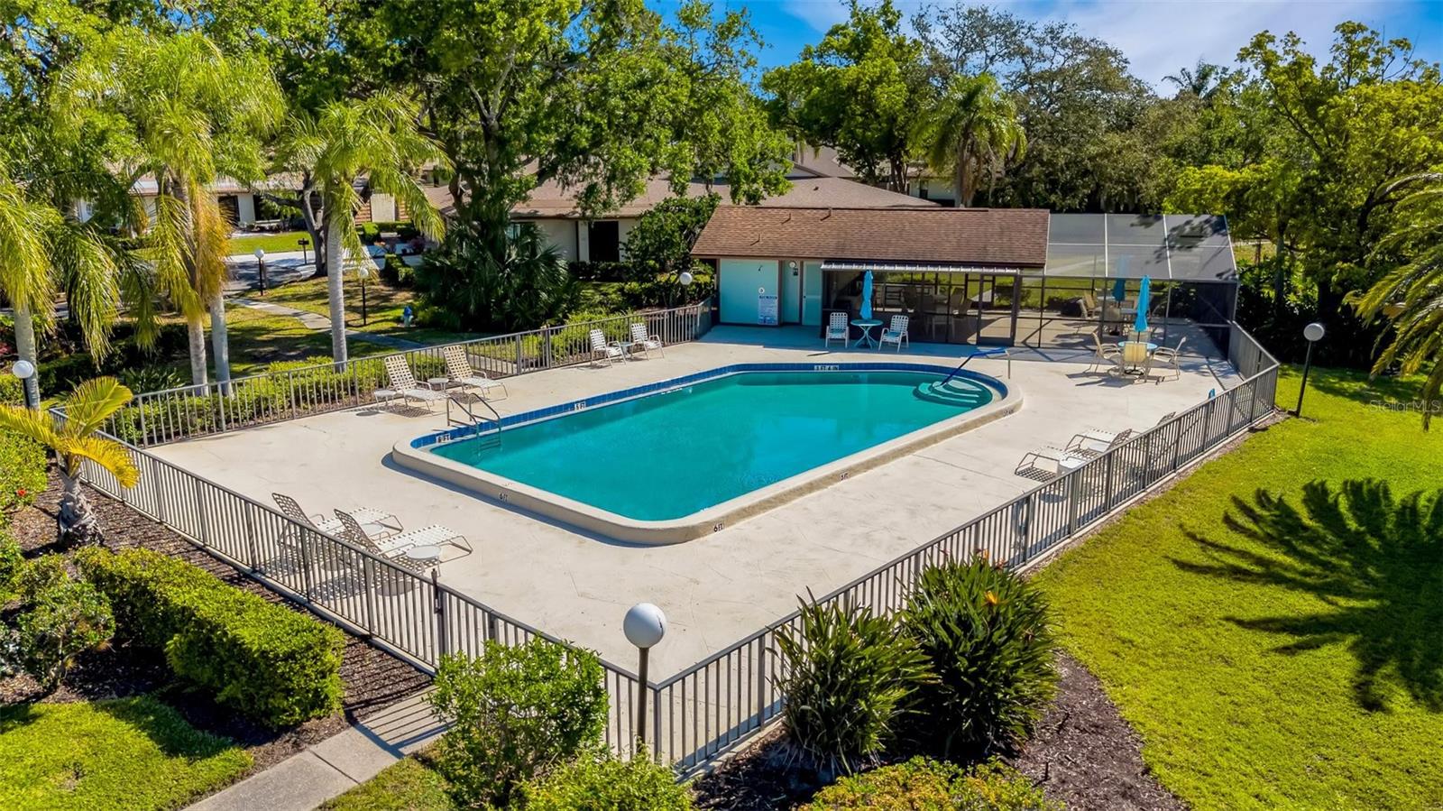 A4646340 Property Photo