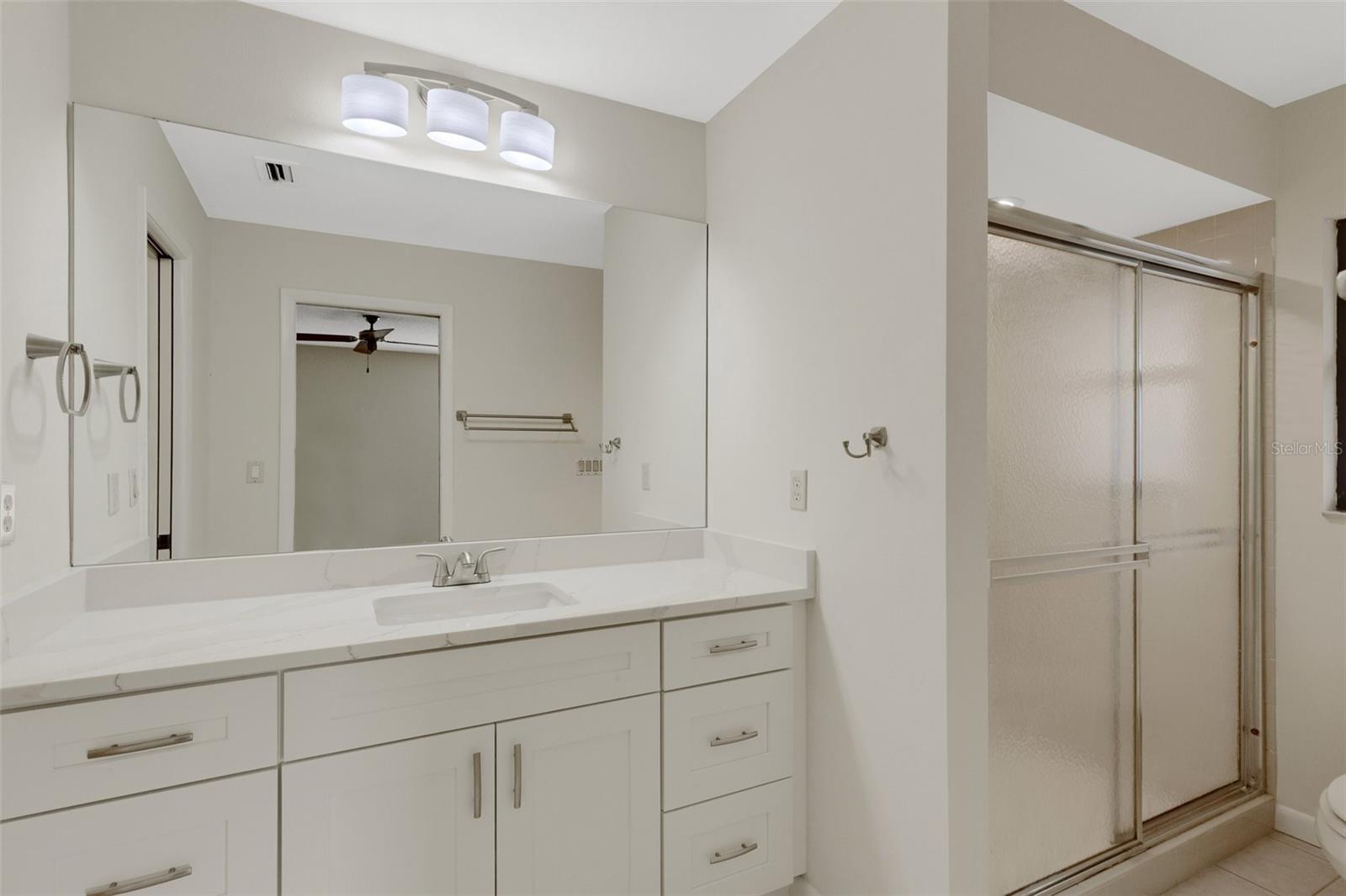 A4646340 Property Photo