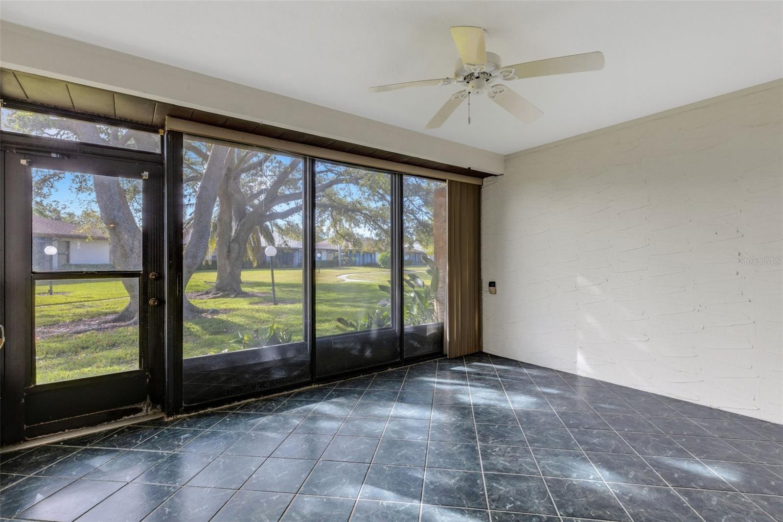 A4646340 Property Photo