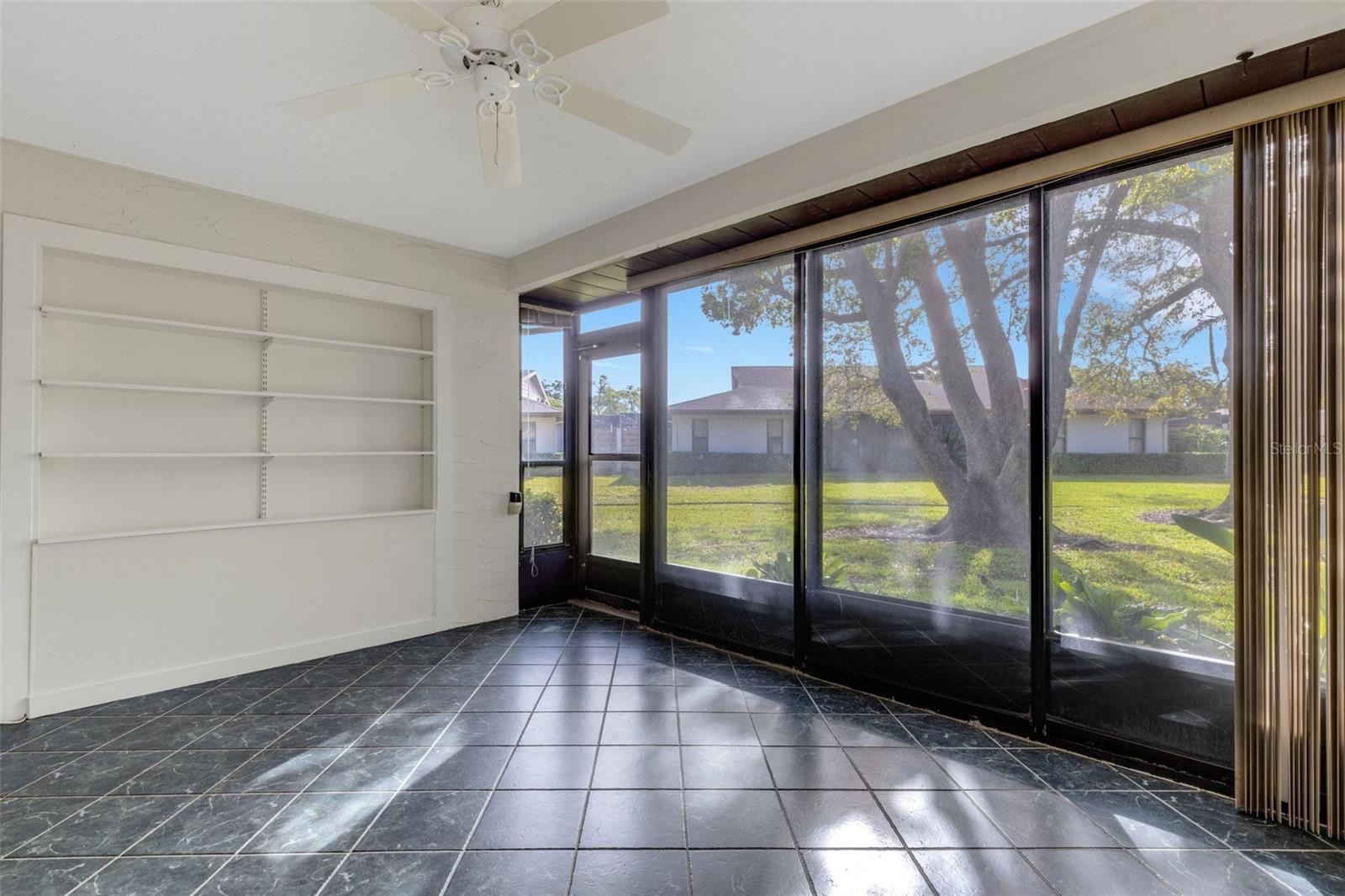 A4646340 Property Photo