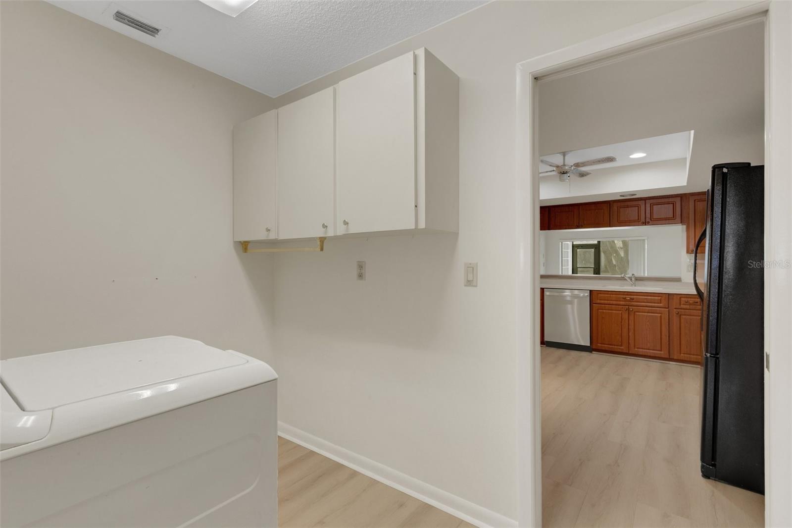 A4646340 Property Photo
