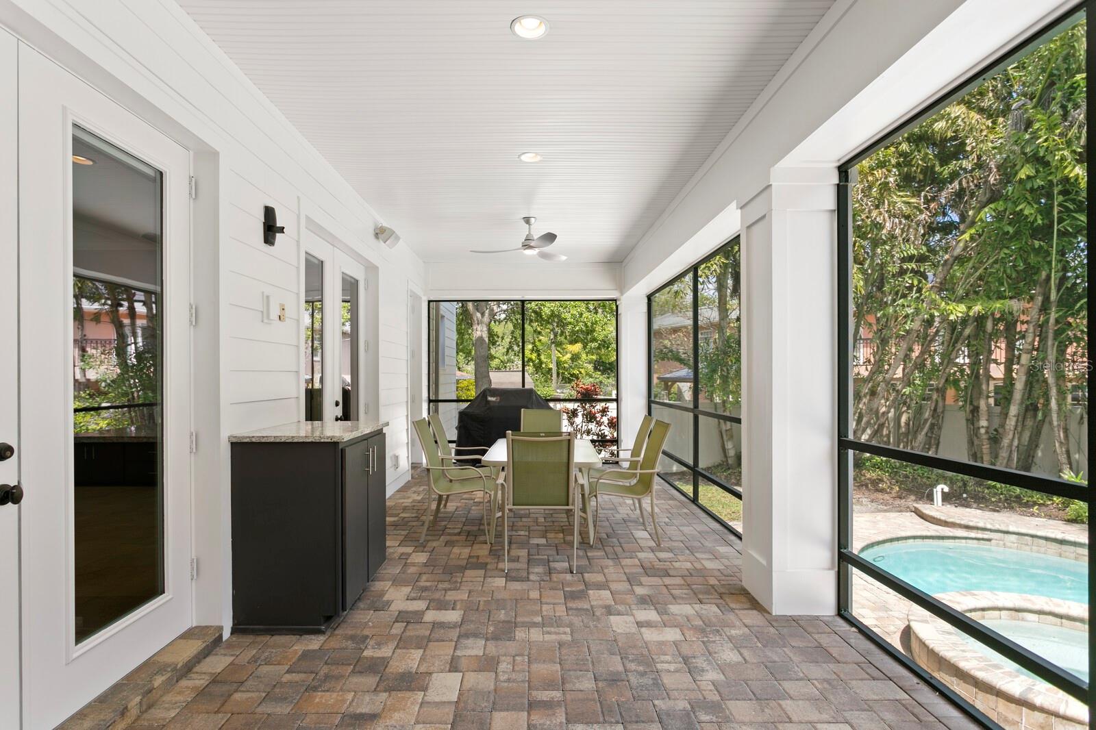 47 MARTINIQUE AVE, TAMPA, FL, 33606