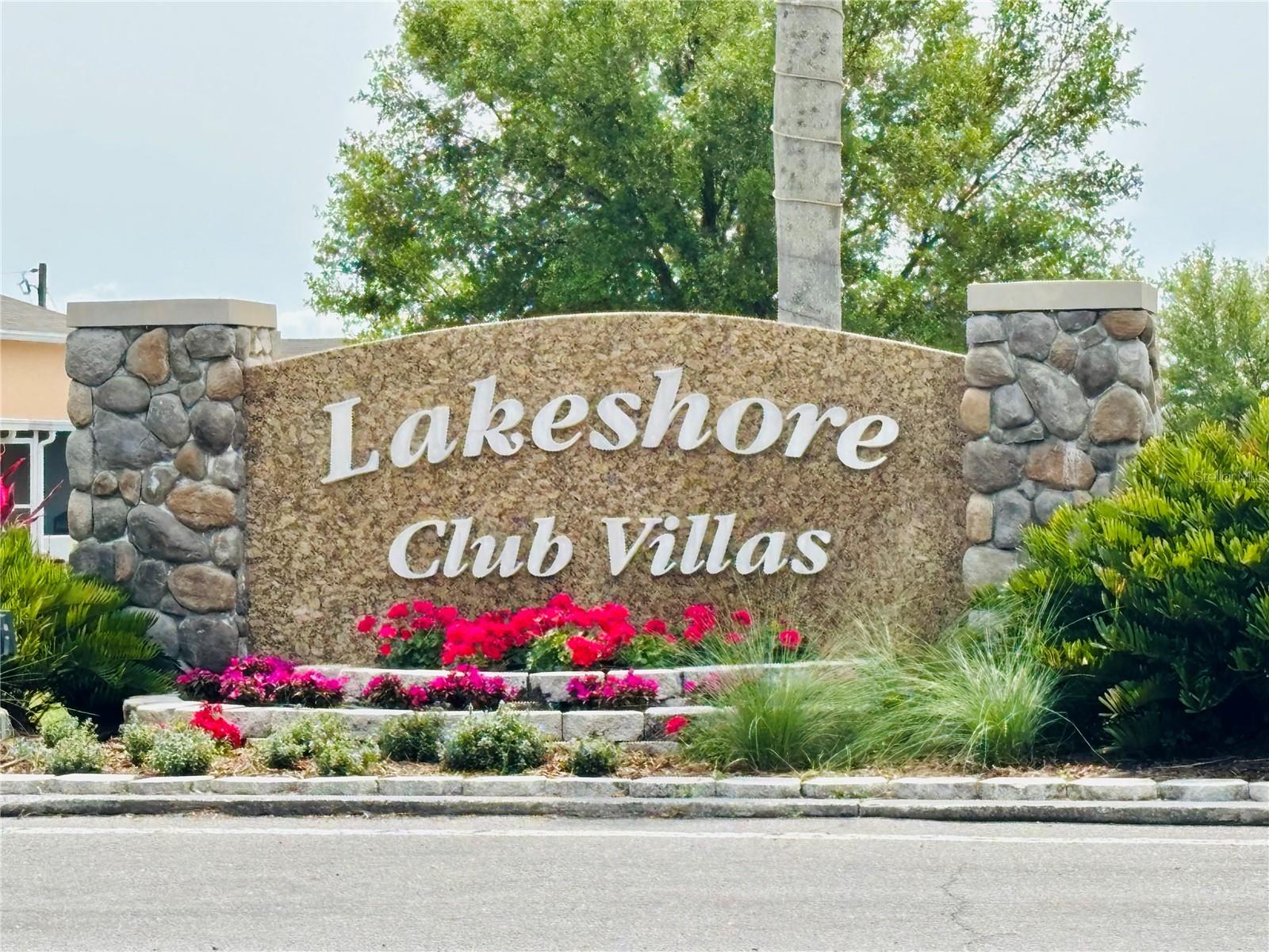 1219 CLUB CIR, LAKESHORE, FL, 33854
