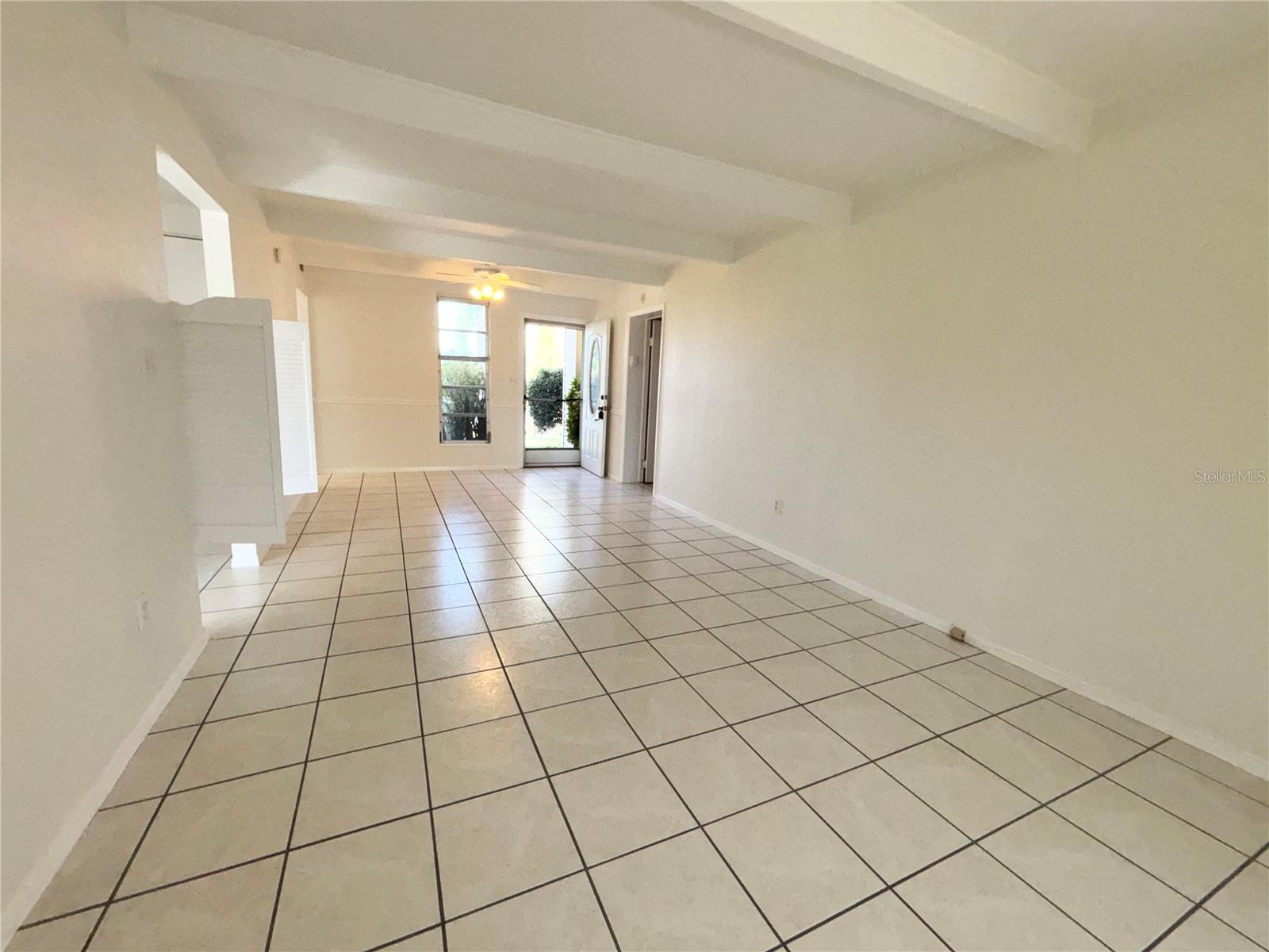 1219 CLUB CIR, LAKESHORE, FL, 33854