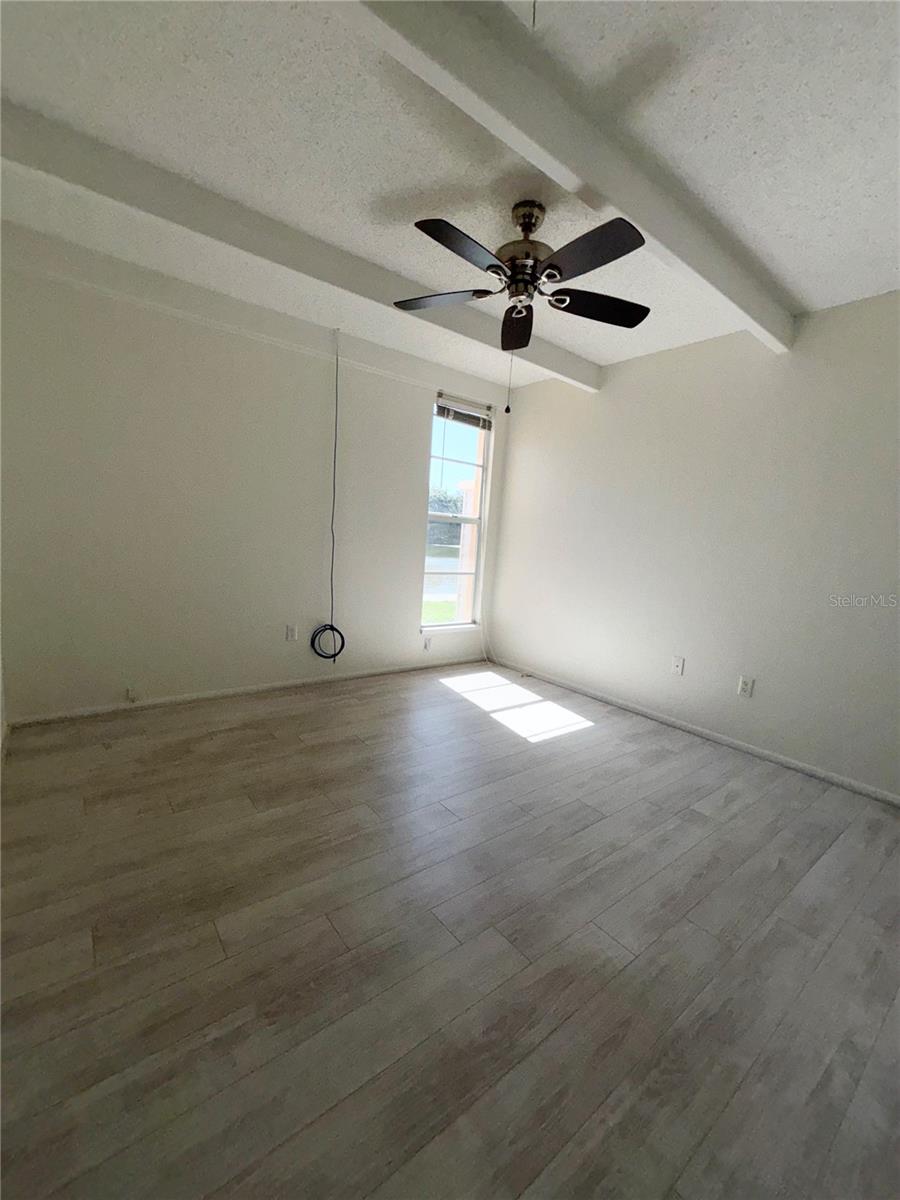 1219 CLUB CIR, LAKESHORE, FL, 33854