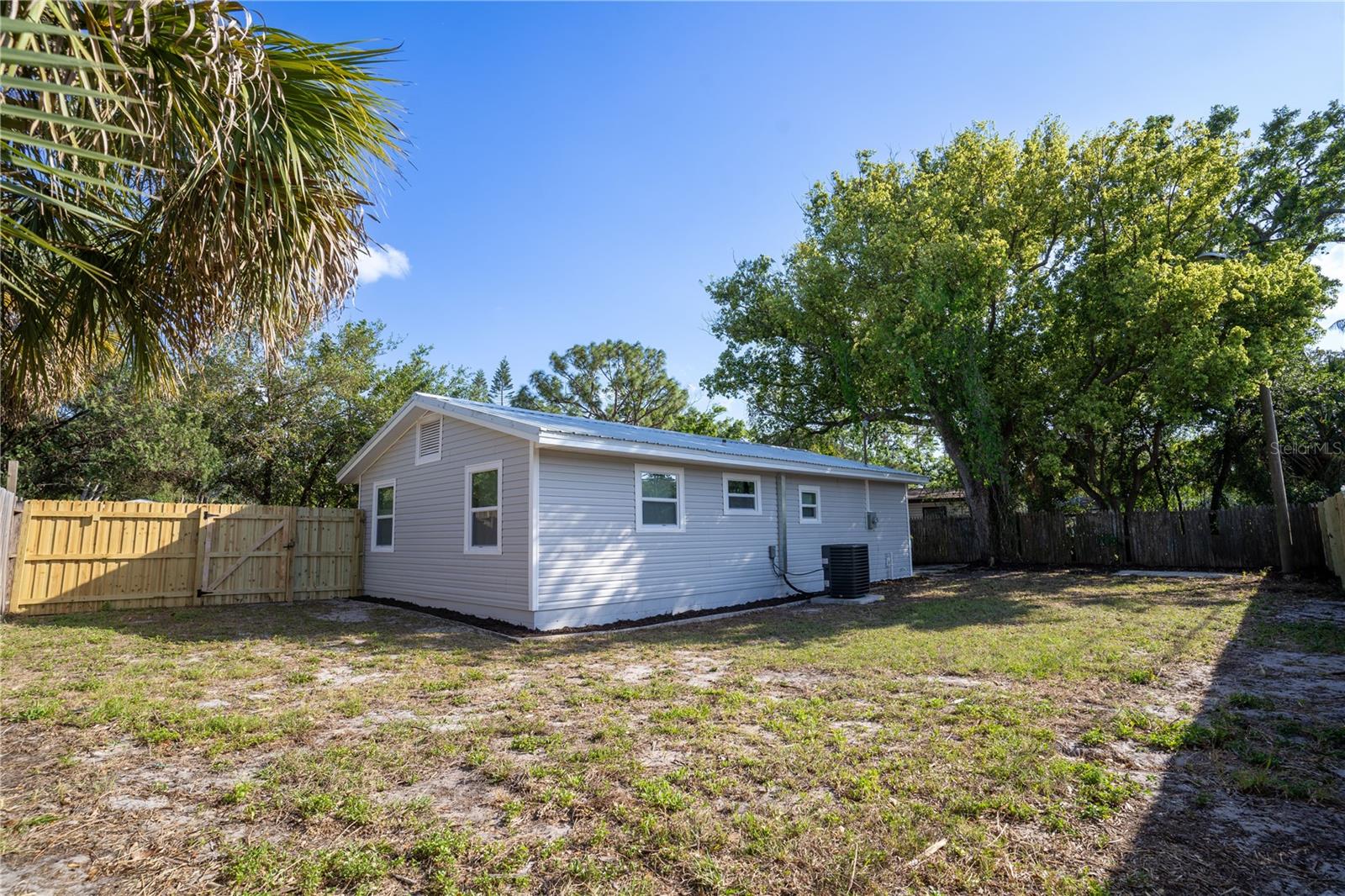 5444 70TH LN N, ST PETERSBURG, FL, 33709
