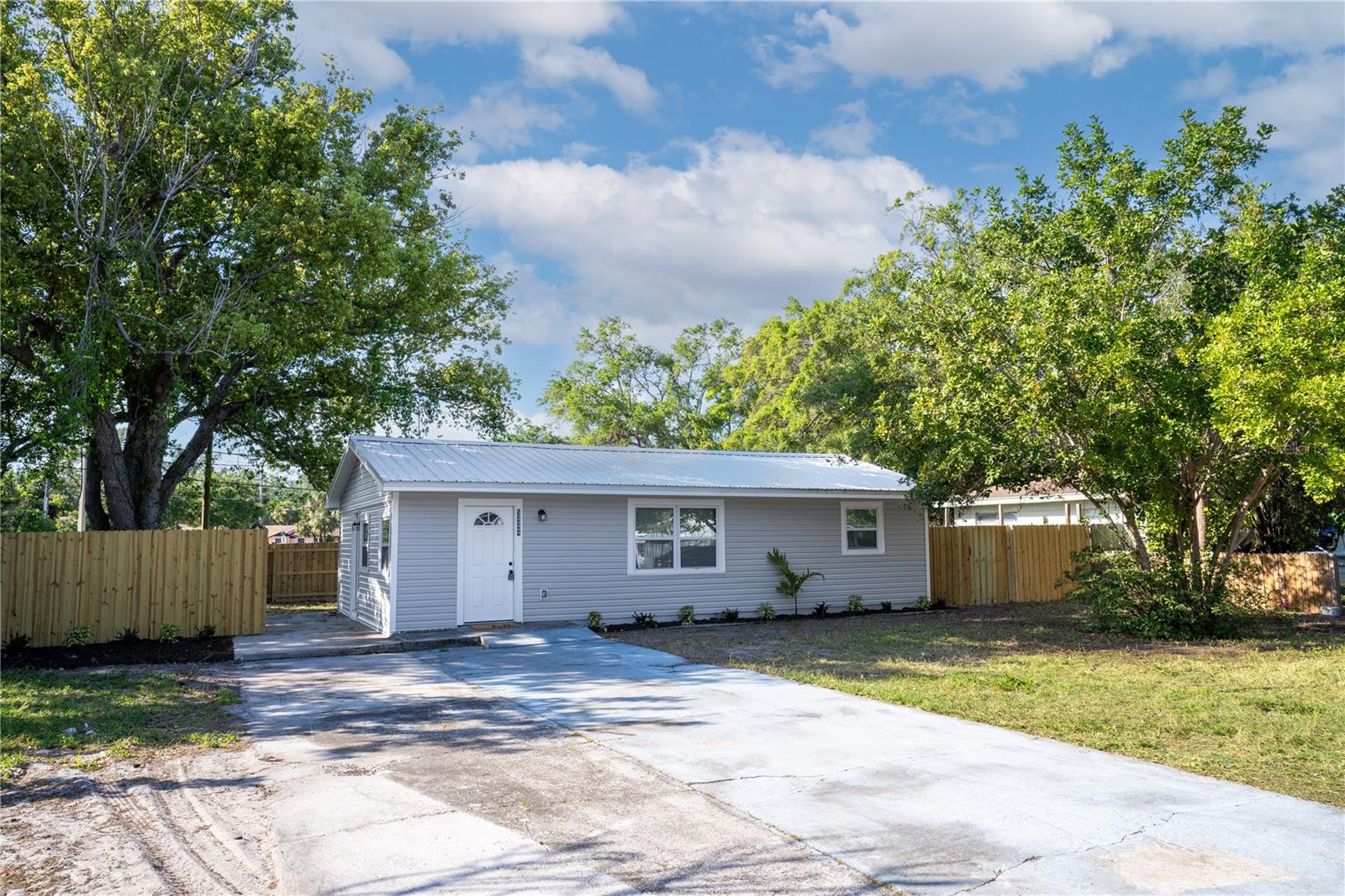 5444 70TH LN N, ST PETERSBURG, FL, 33709
