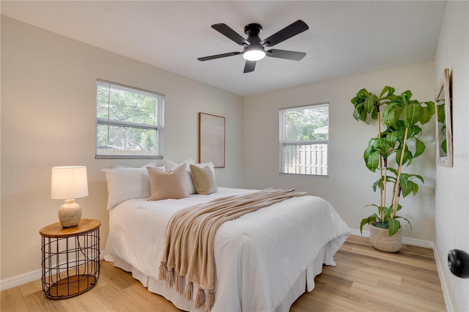 5444 70TH LN N, ST PETERSBURG, FL, 33709