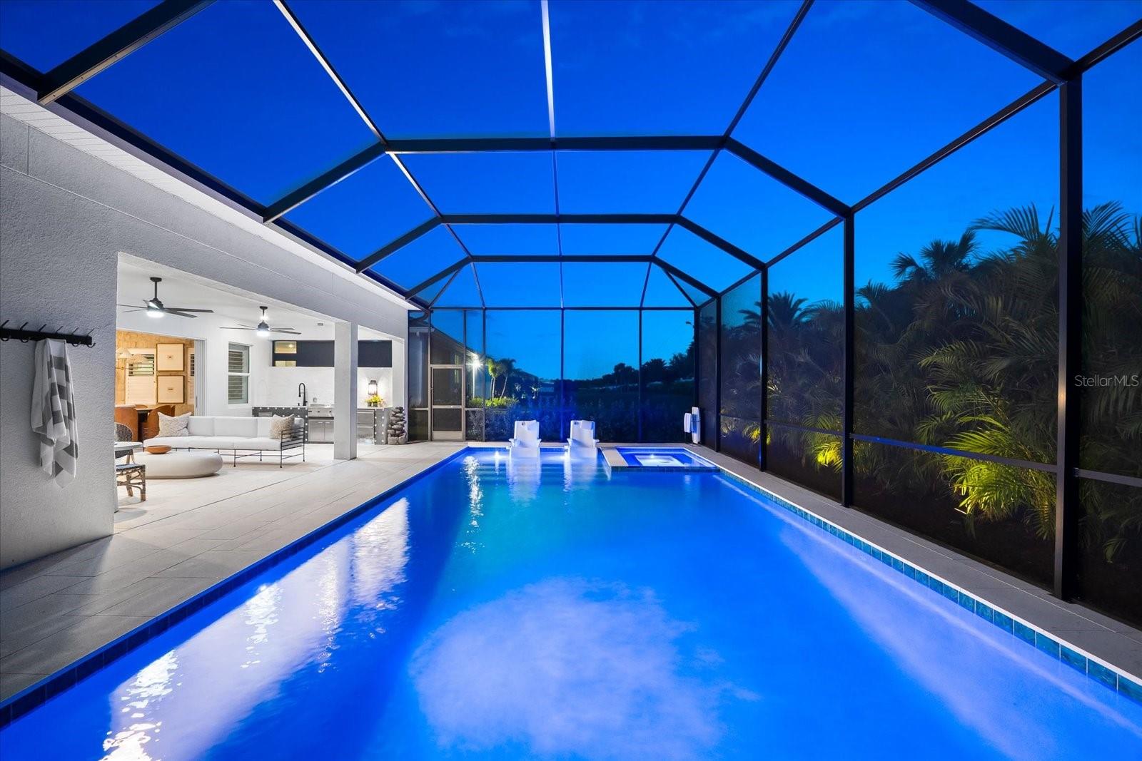 8163 REDONDA LOOP, LAKEWOOD RANCH, FL, 34202