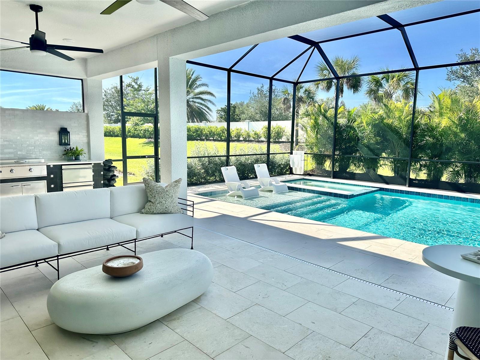 8163 REDONDA LOOP, LAKEWOOD RANCH, FL, 34202