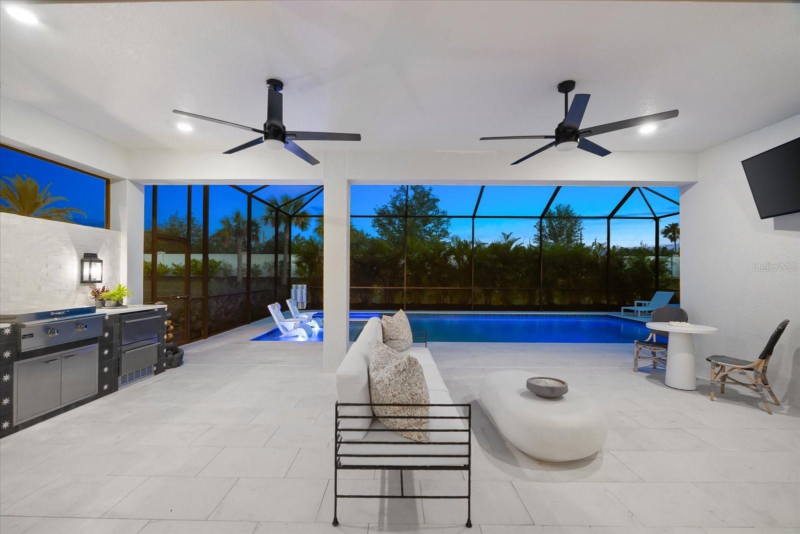 8163 REDONDA LOOP, LAKEWOOD RANCH, FL, 34202