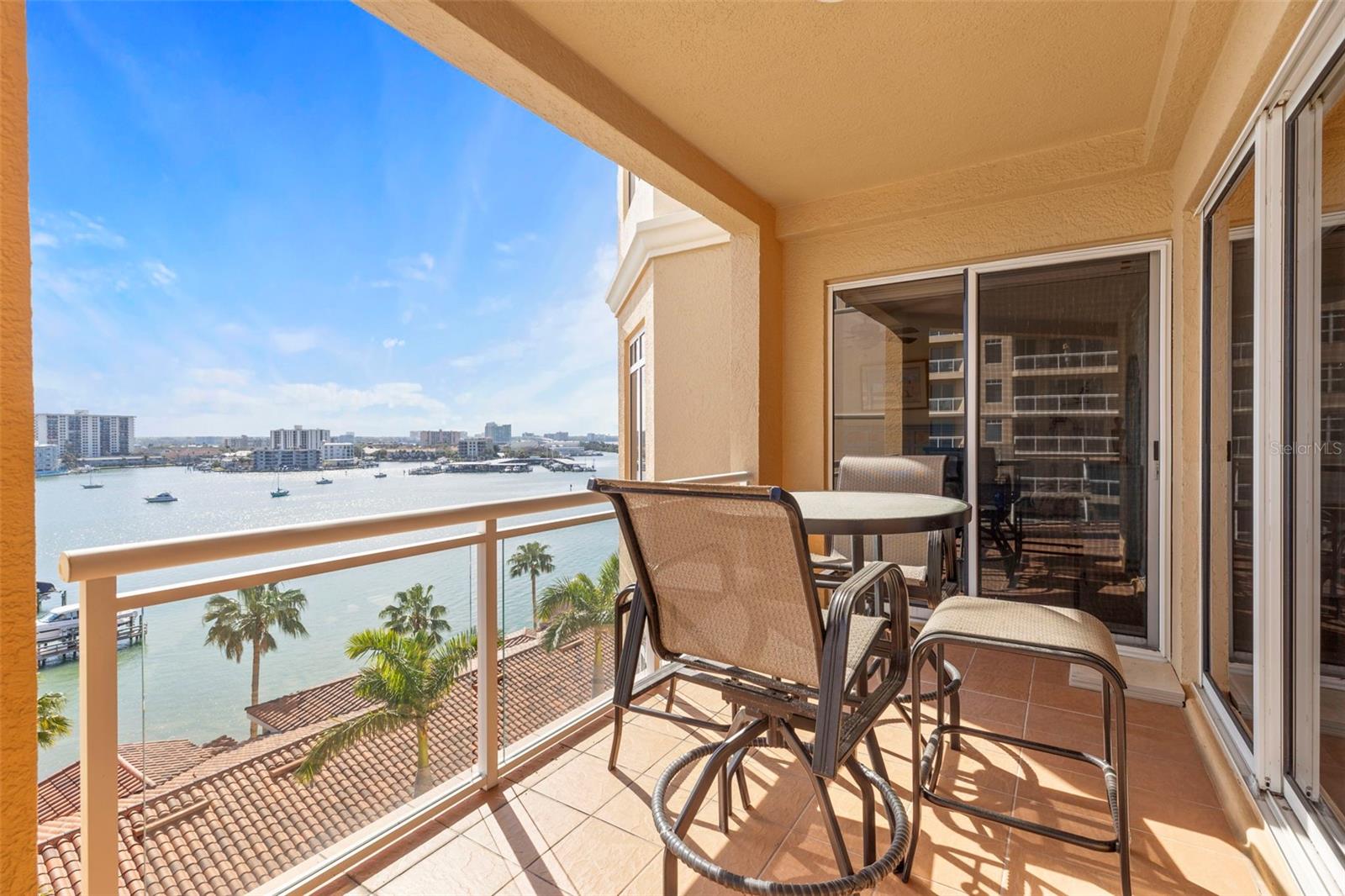 501 MANDALAY AVE #810, CLEARWATER BEACH, FL, 33767
