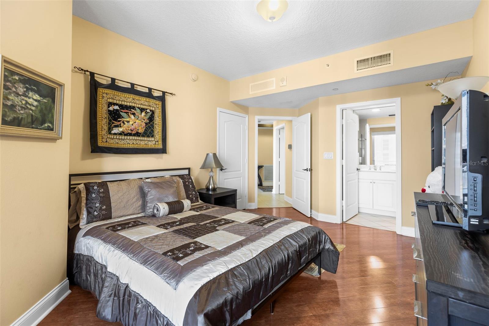 501 MANDALAY AVE #810, CLEARWATER BEACH, FL, 33767