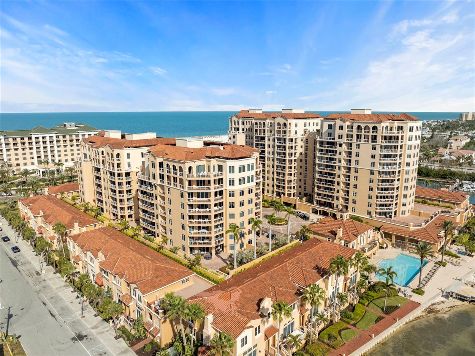 501 MANDALAY AVE #810, CLEARWATER BEACH, FL, 33767