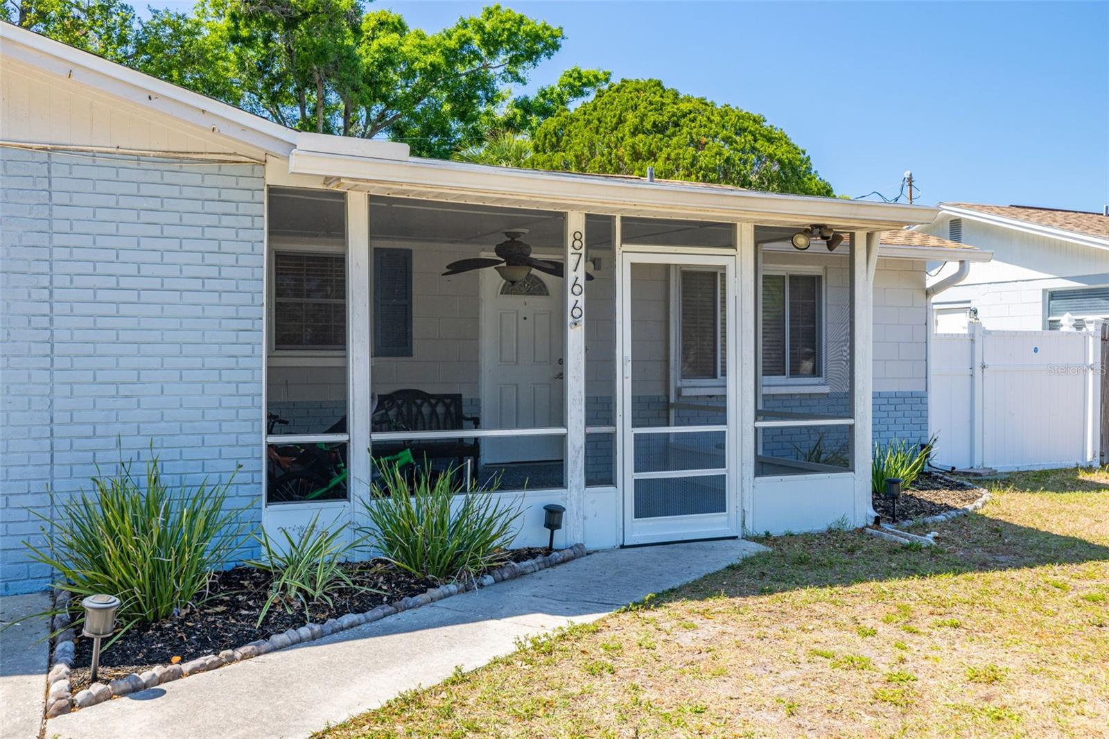 8766 91ST ST, SEMINOLE, FL, 33777
