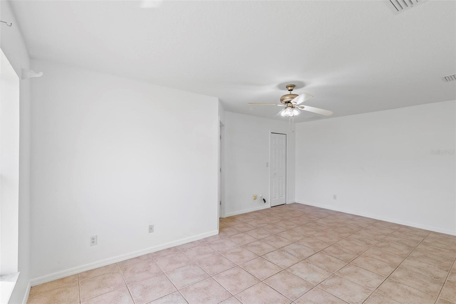 14 PEBBLE WOOD LN, PALM COAST, FL, 32164